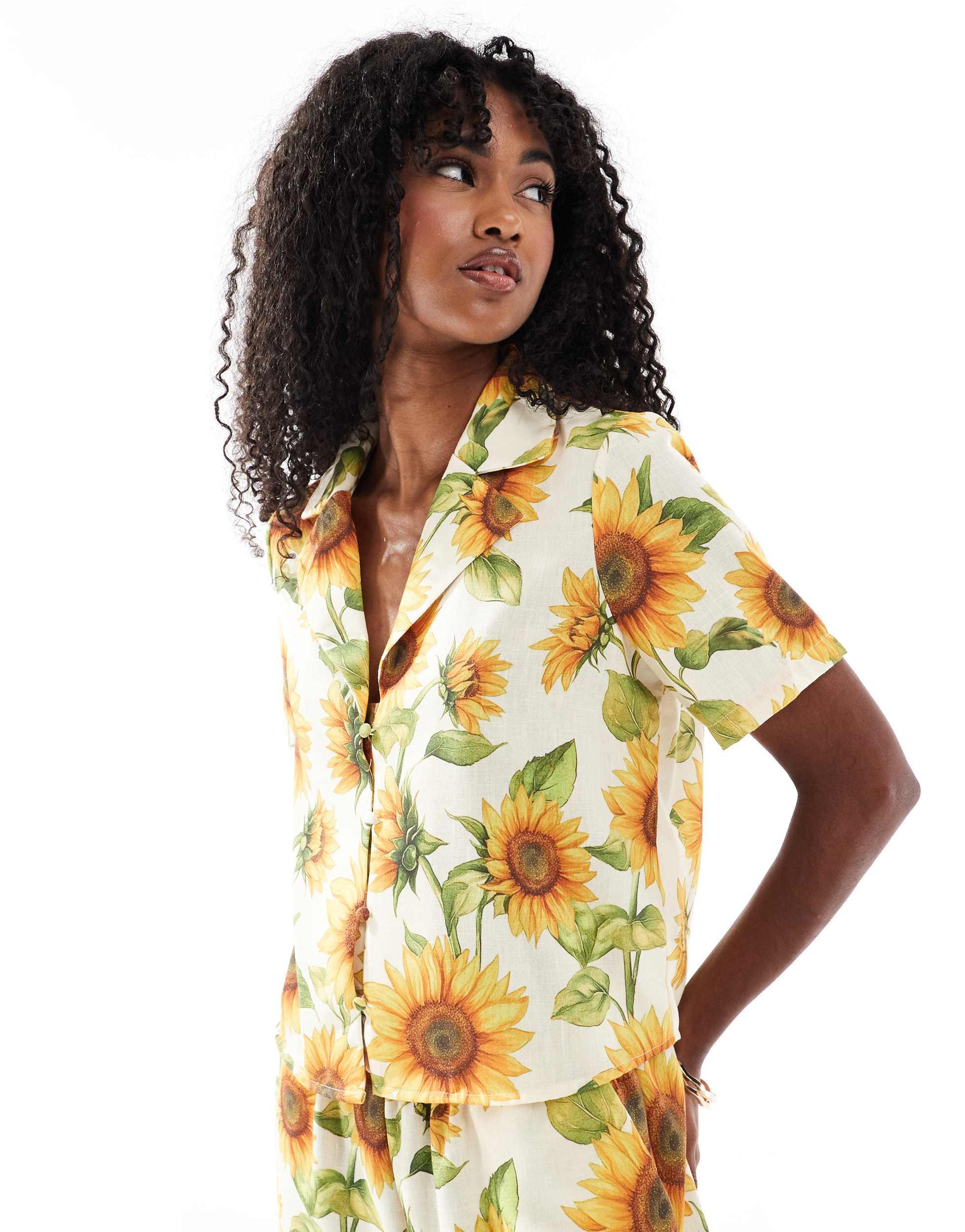 Haut à Manches Courtes Plissé Devant Blanc Crème Silk Wei - Taille 6, Style Péplum