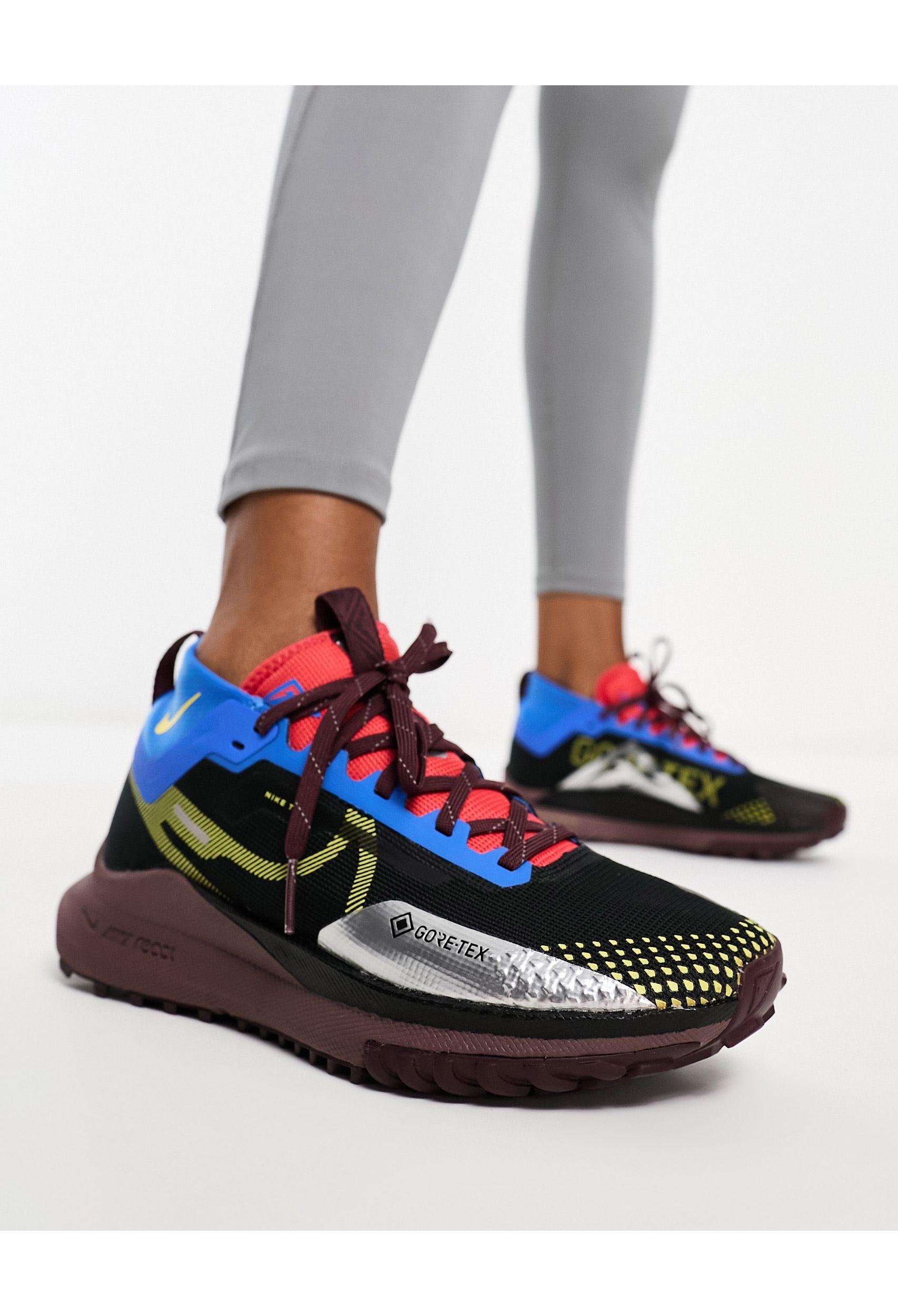 React pegasus trail 4 gore-tex - sneakers nere e mix di colori primari di  Nike in Grigio | Lyst