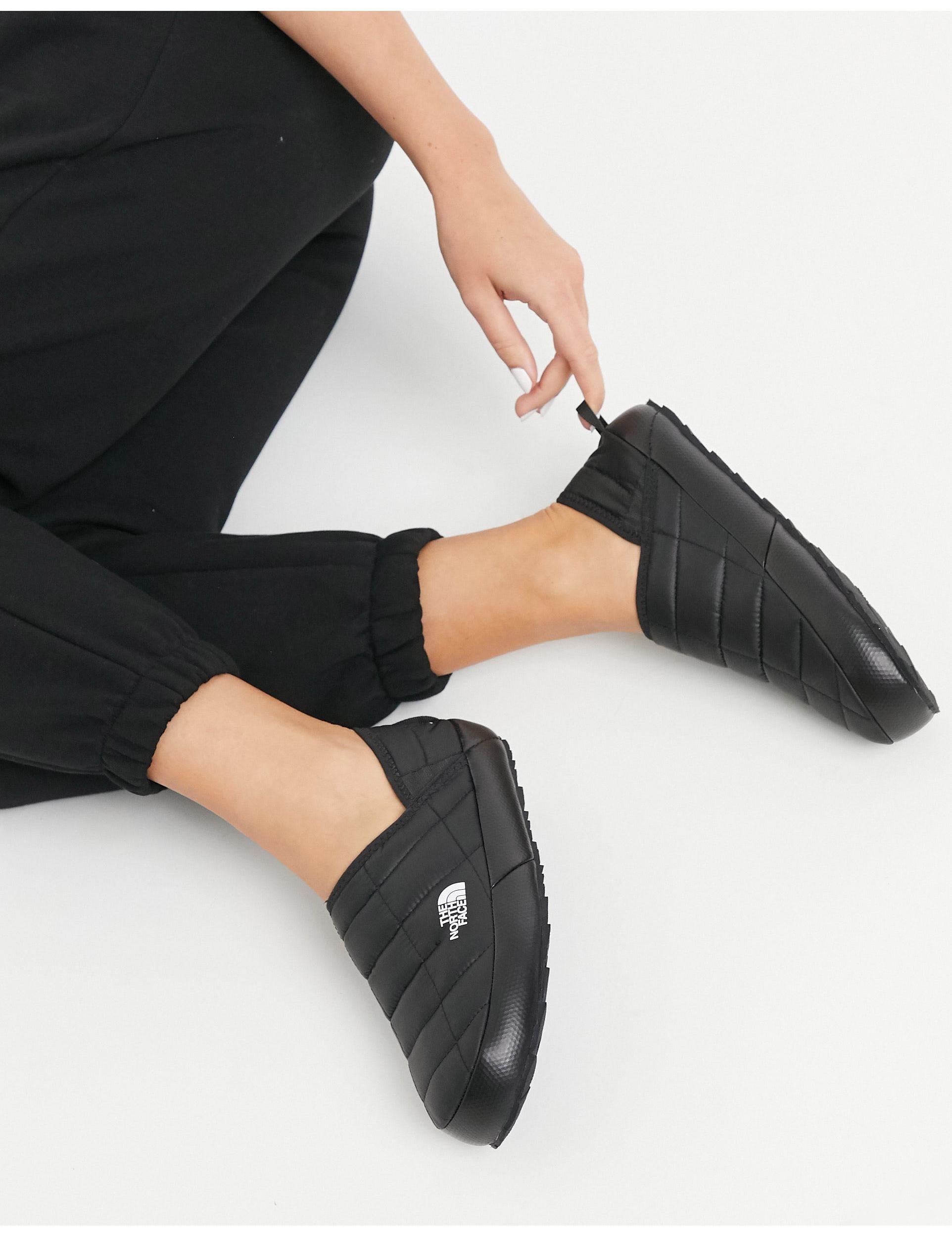 The North Face Thermoball Traction Mule V Shoe in Black | Lyst Australia