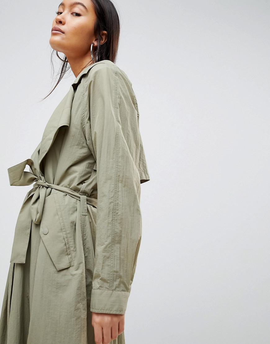 weekday trench