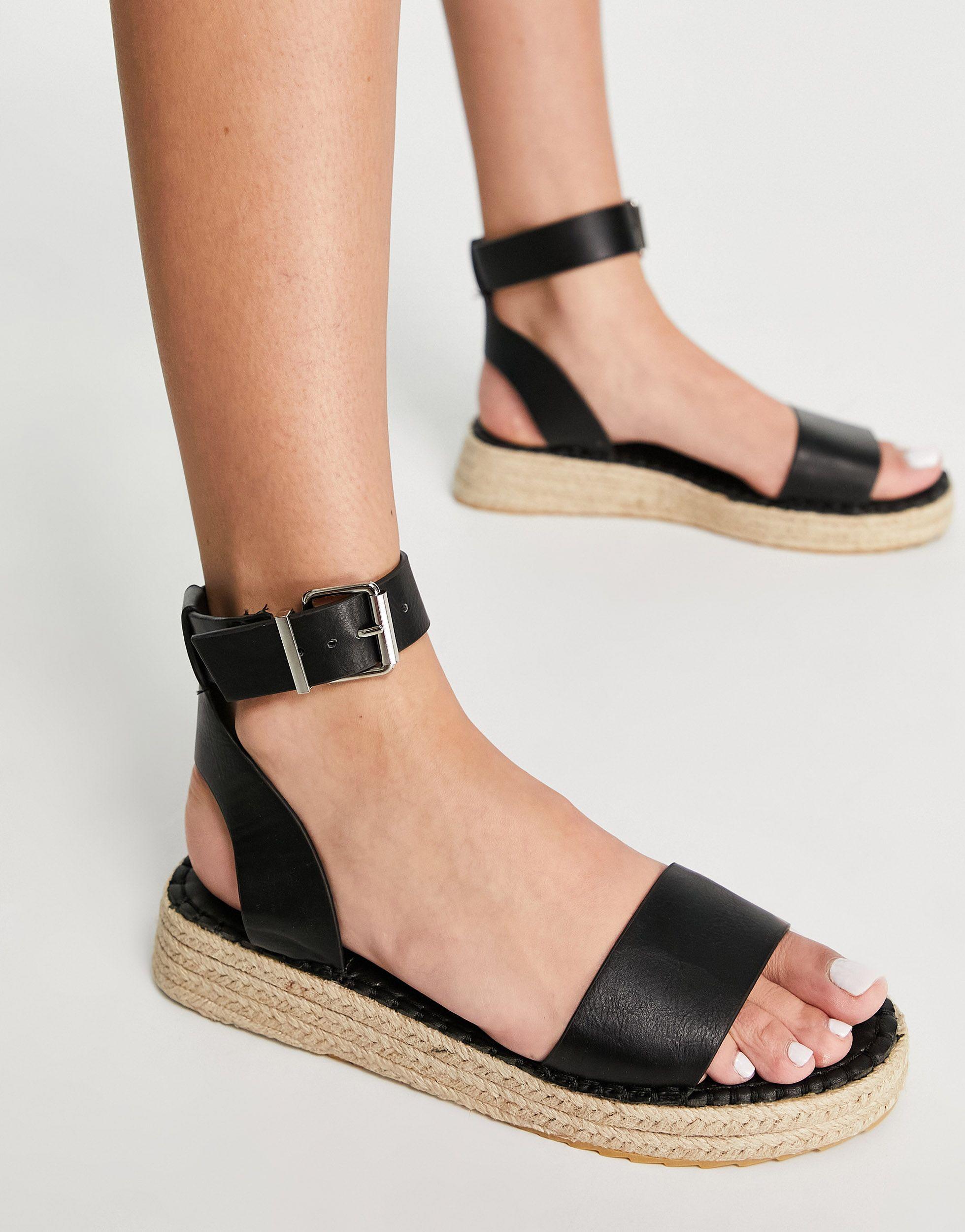 Sandalias negras con plataforma plana estilo alpargatas victoria de Schuh de color Negro Lyst