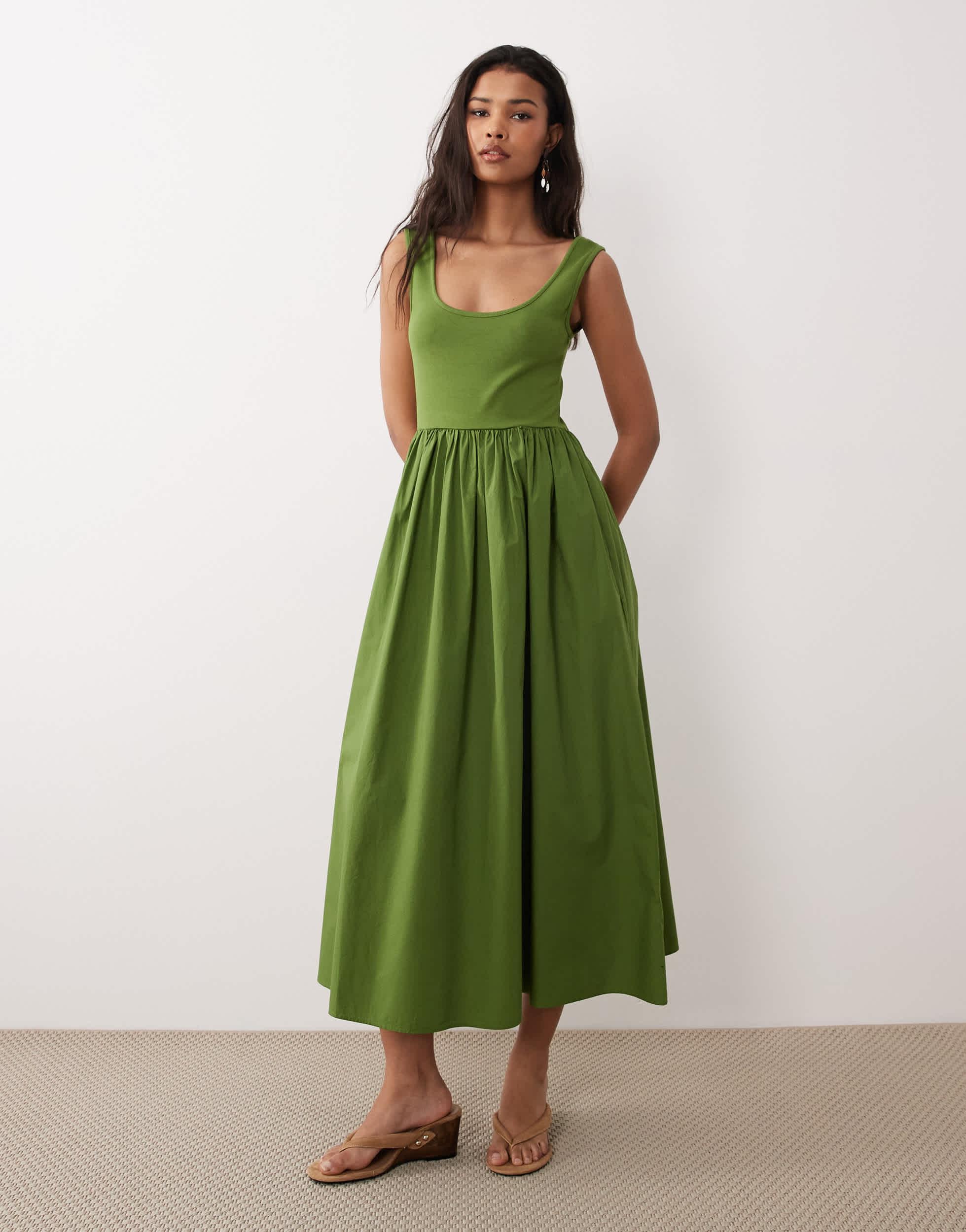 Robe D'été Vert Olive En 100% Lin - Taille 44 - Made In Italy - Neuve Sans étiquettes