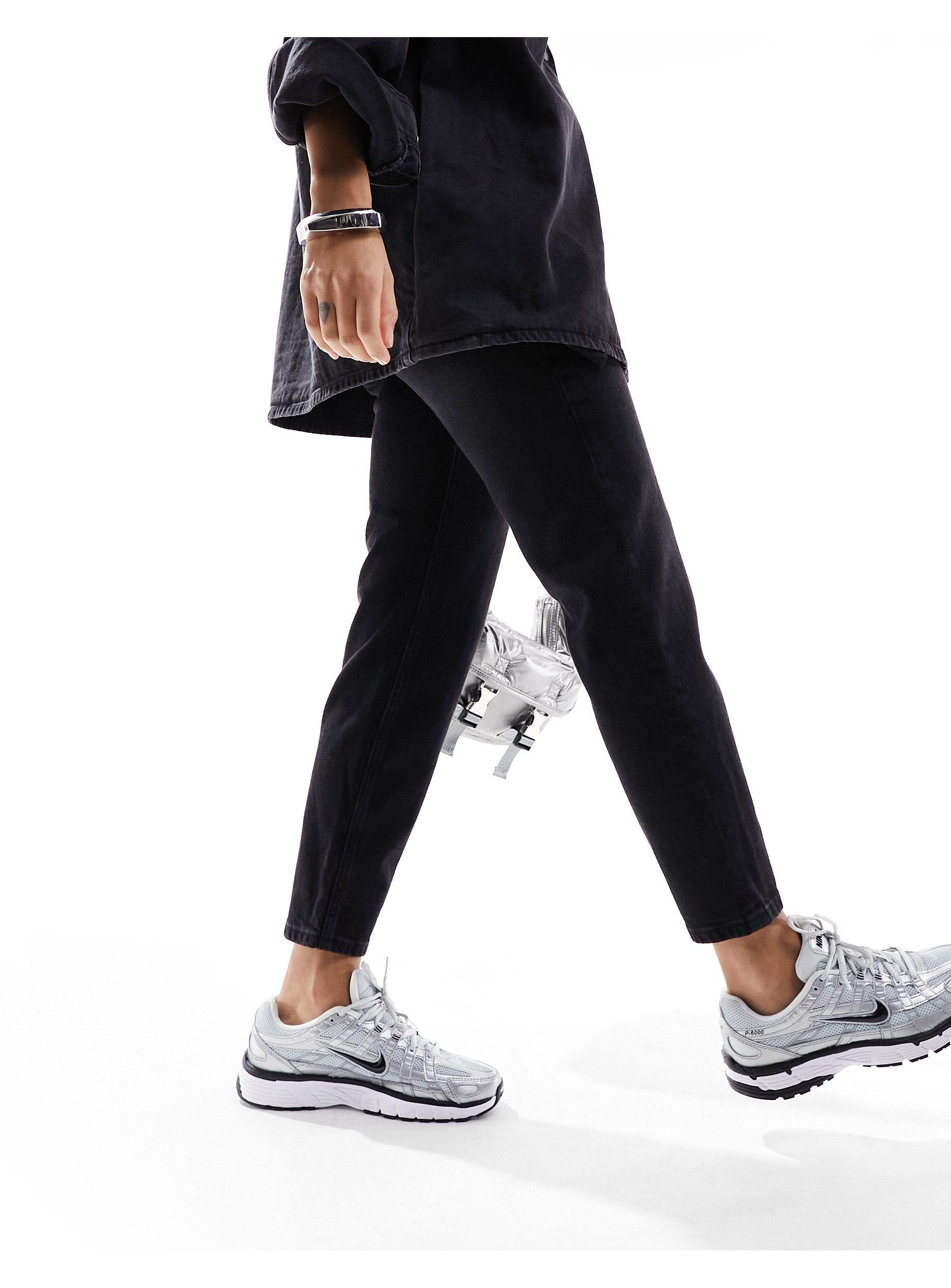 Mango relaxed mom jean 2025