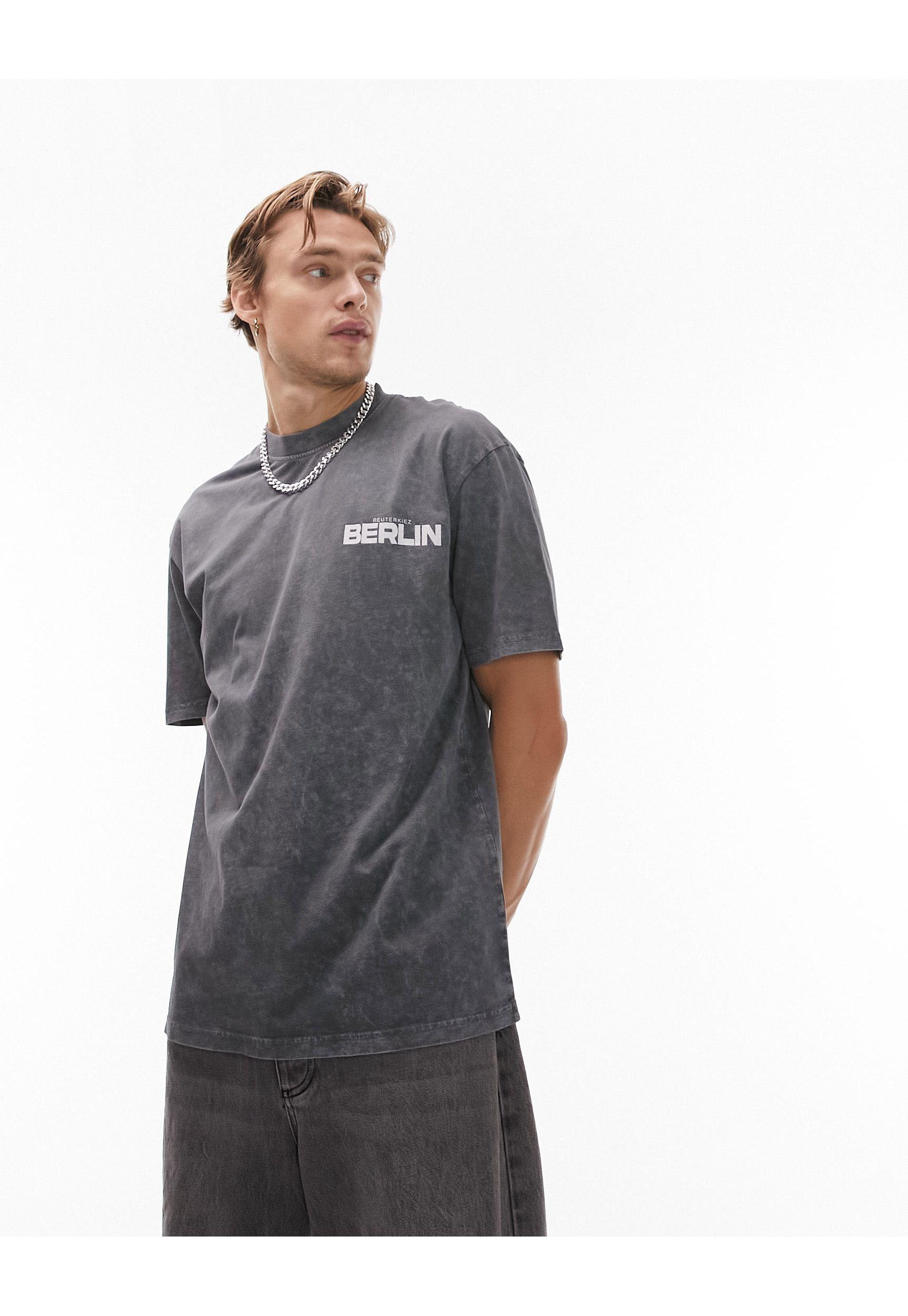 TOPMAN Oversized Fit T shirt With Distressed Berlin Print in White