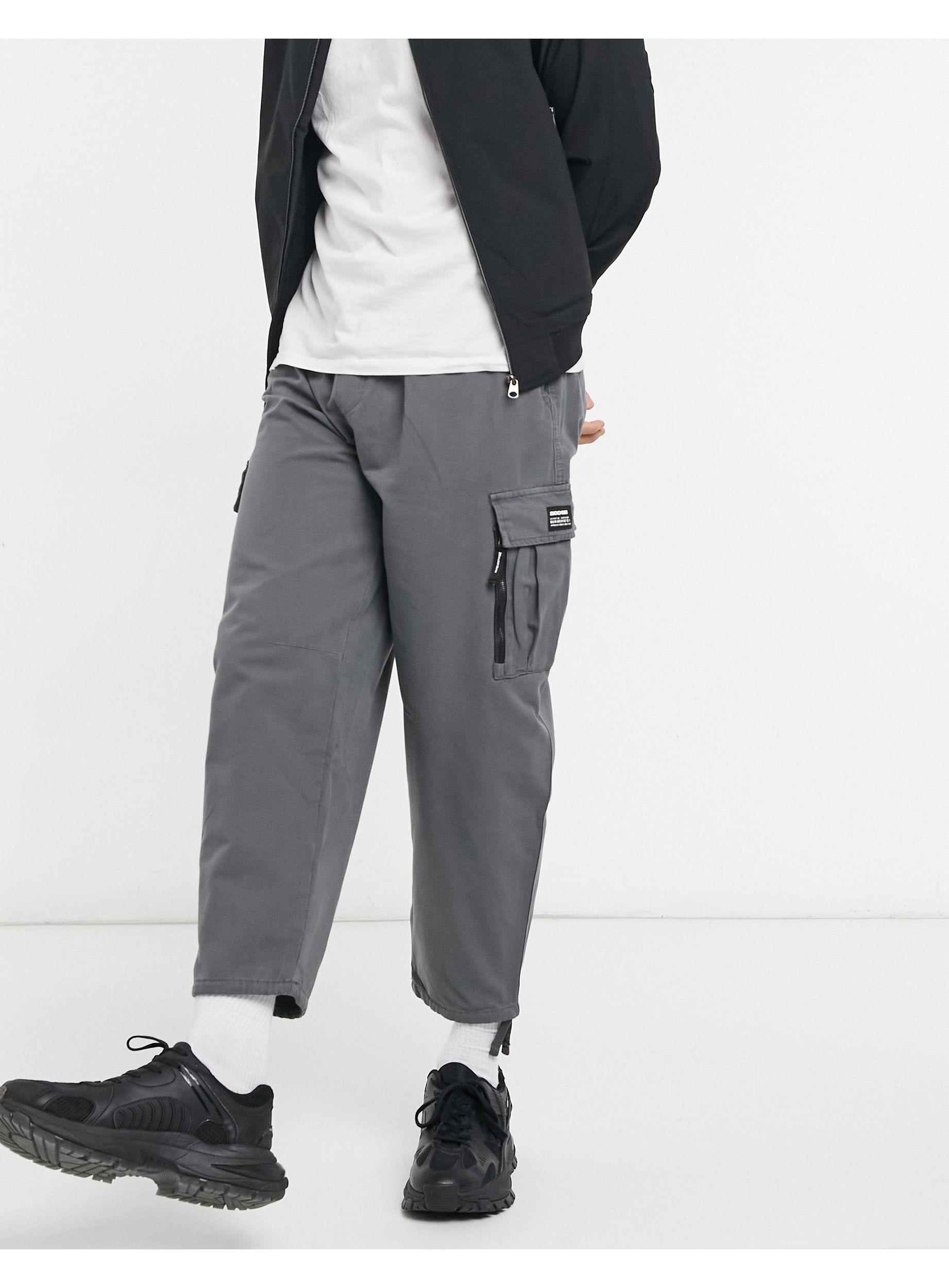 Pantaloni cargo corti grigi da Uomo di Bershka in Grigio | Lyst