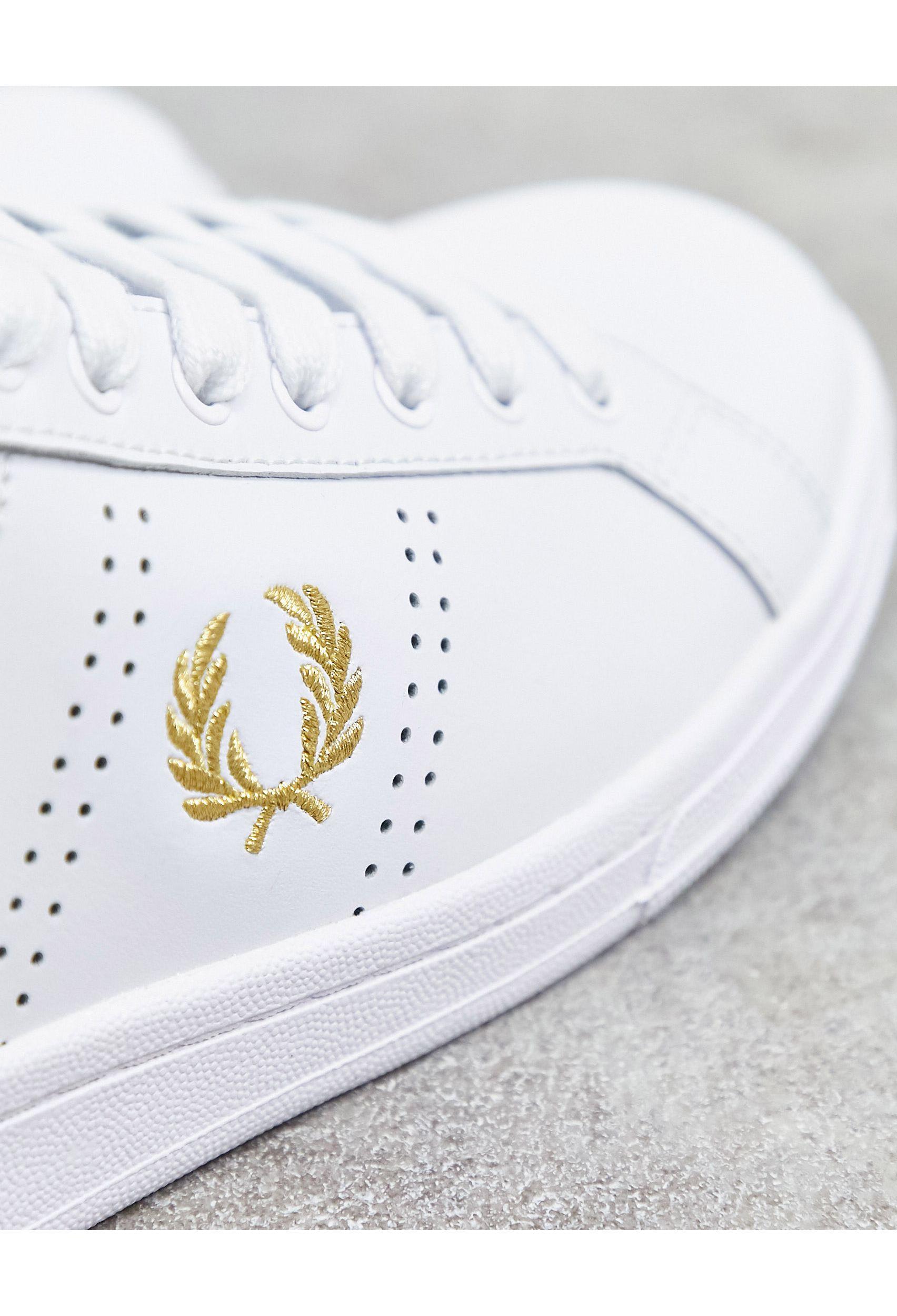 Fred Perry B721 Gold Detail Leather Trainers in White for Men | Lyst