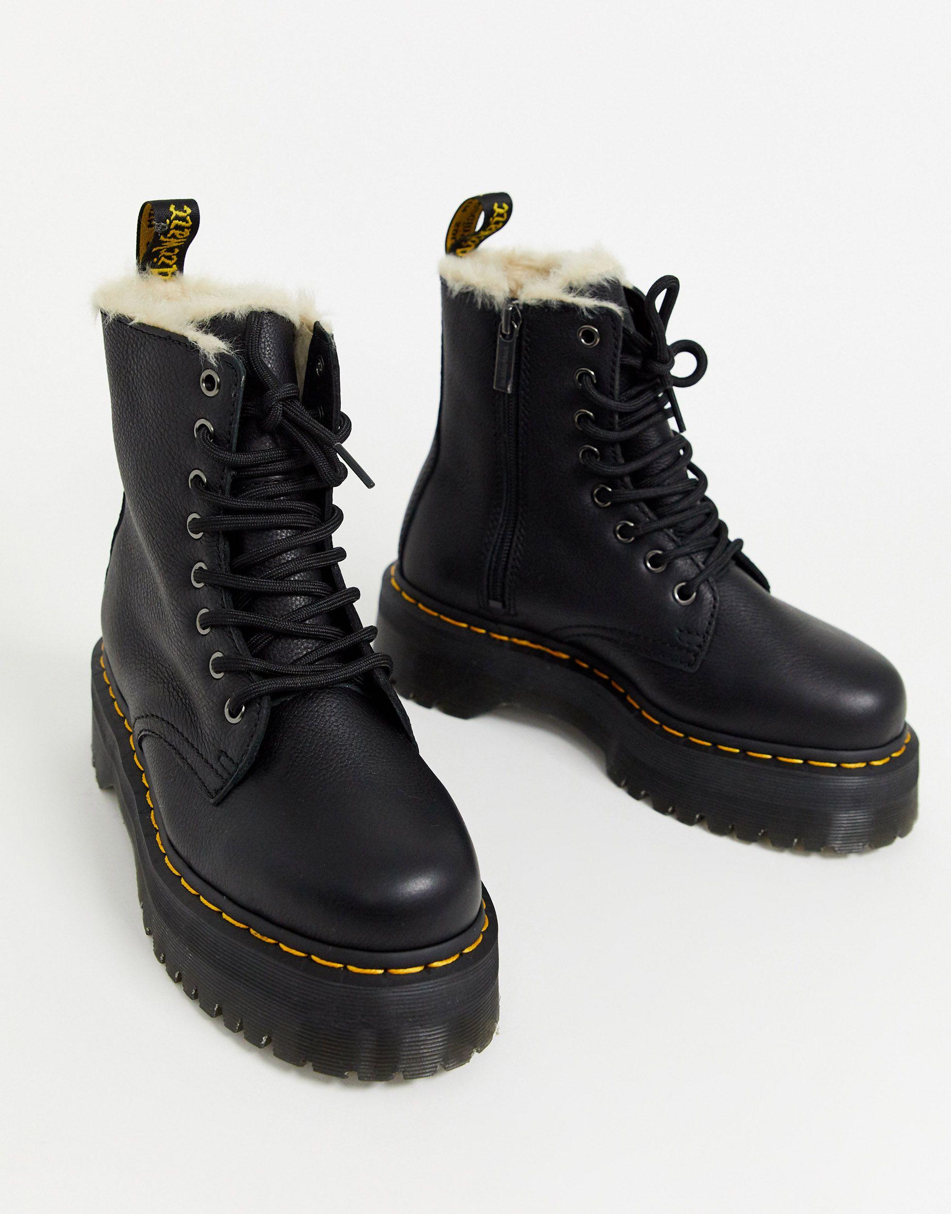 Dr. Martens Jadon Fur Lined Chunky Ankle Boot in Black - Lyst