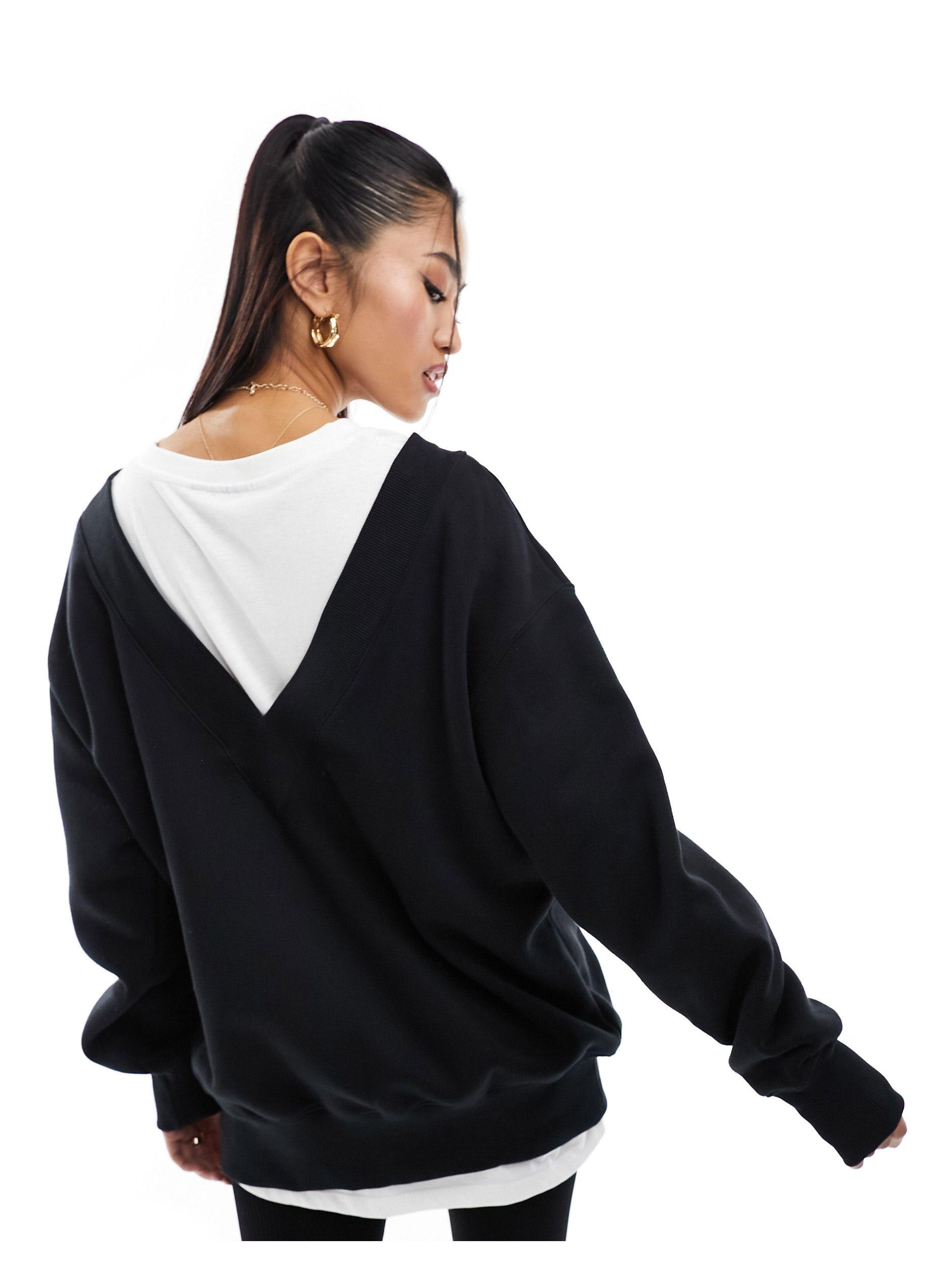 Nike Mini Swoosh Oversized V neck Fleece Sweatshirt in Black Lyst UK