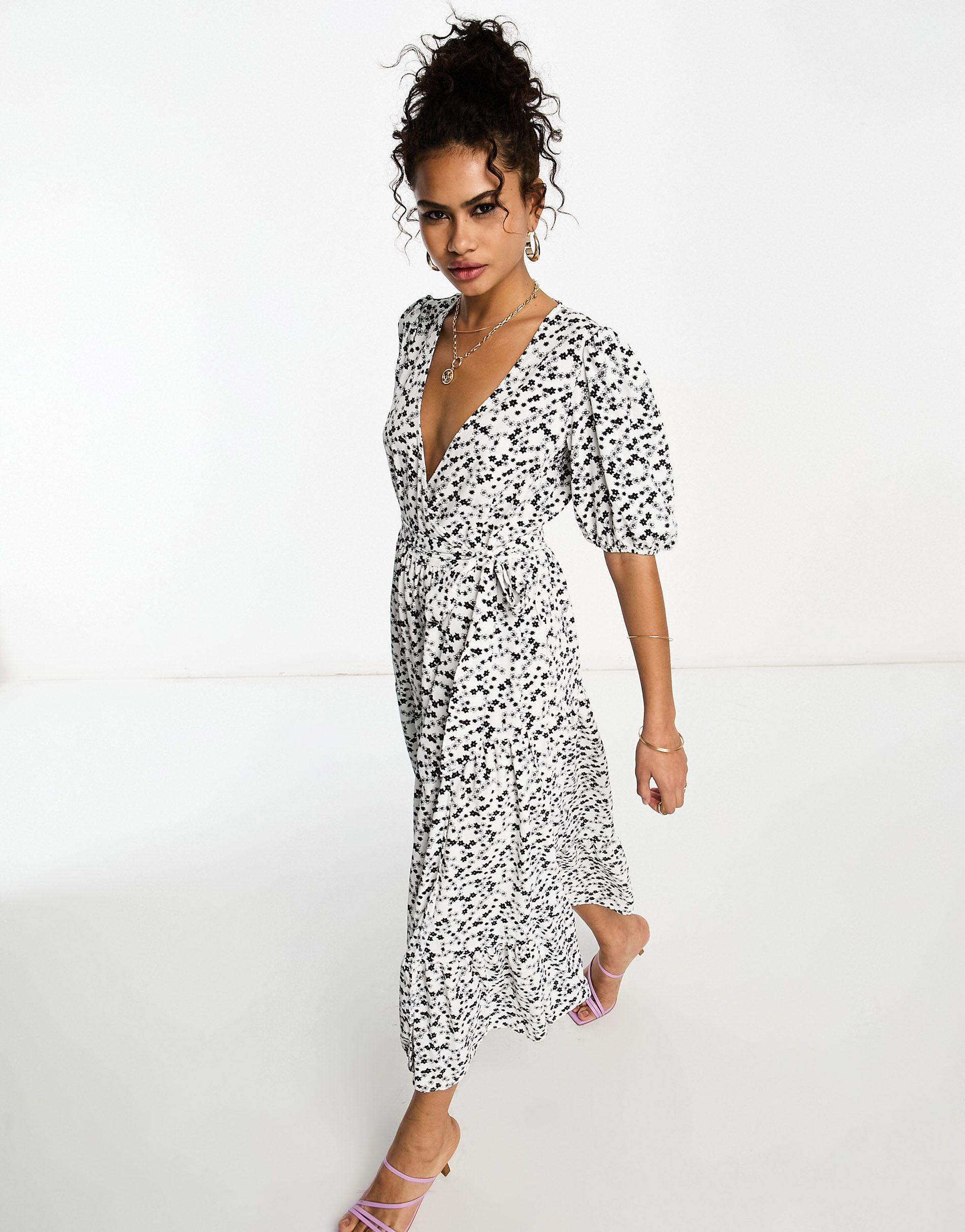 Glamorous Maxi-jurk Met Korte Mouwen, Gestrikte Taille, Overslag En Fijne  Print in het Wit | Lyst NL