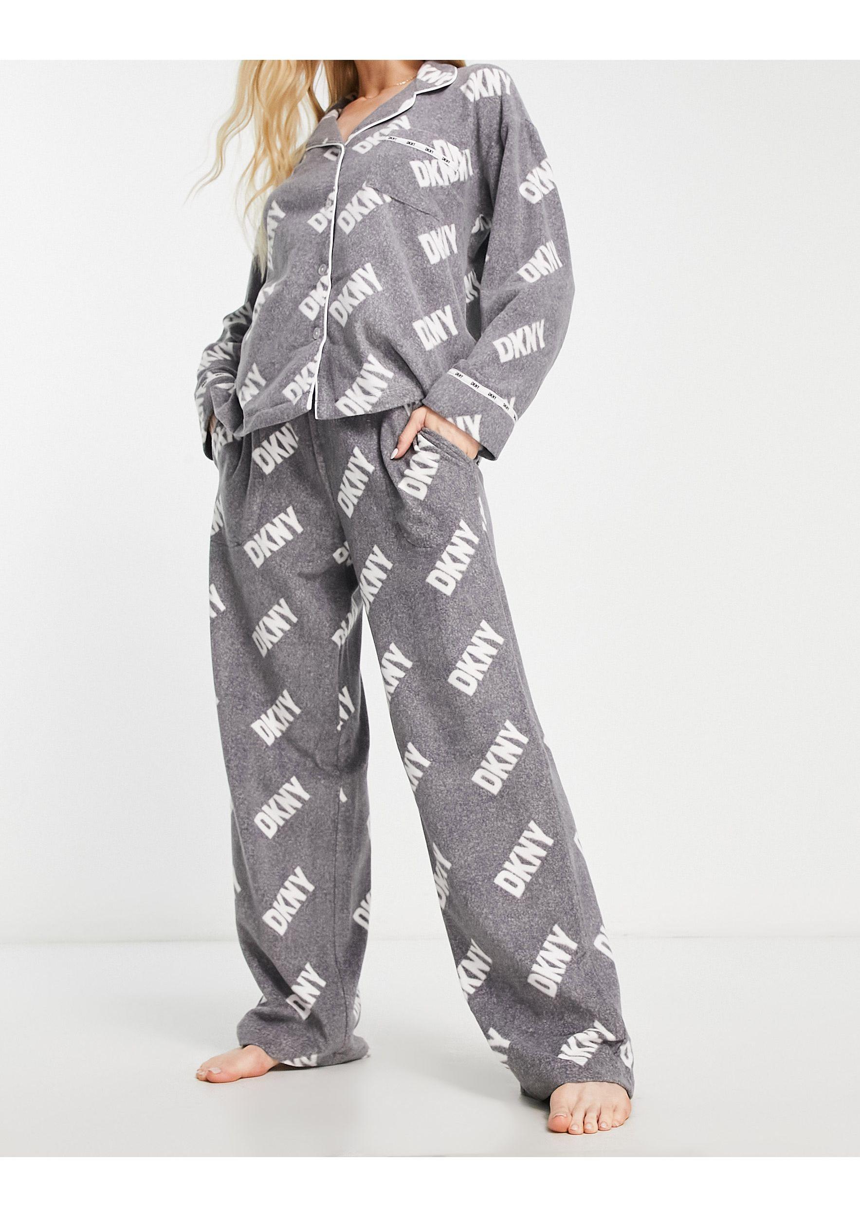 DKNY Stretch Fleece Logo Printed Gift Wrapped Revere Top And Trouser Pyjama  Set in White | Lyst