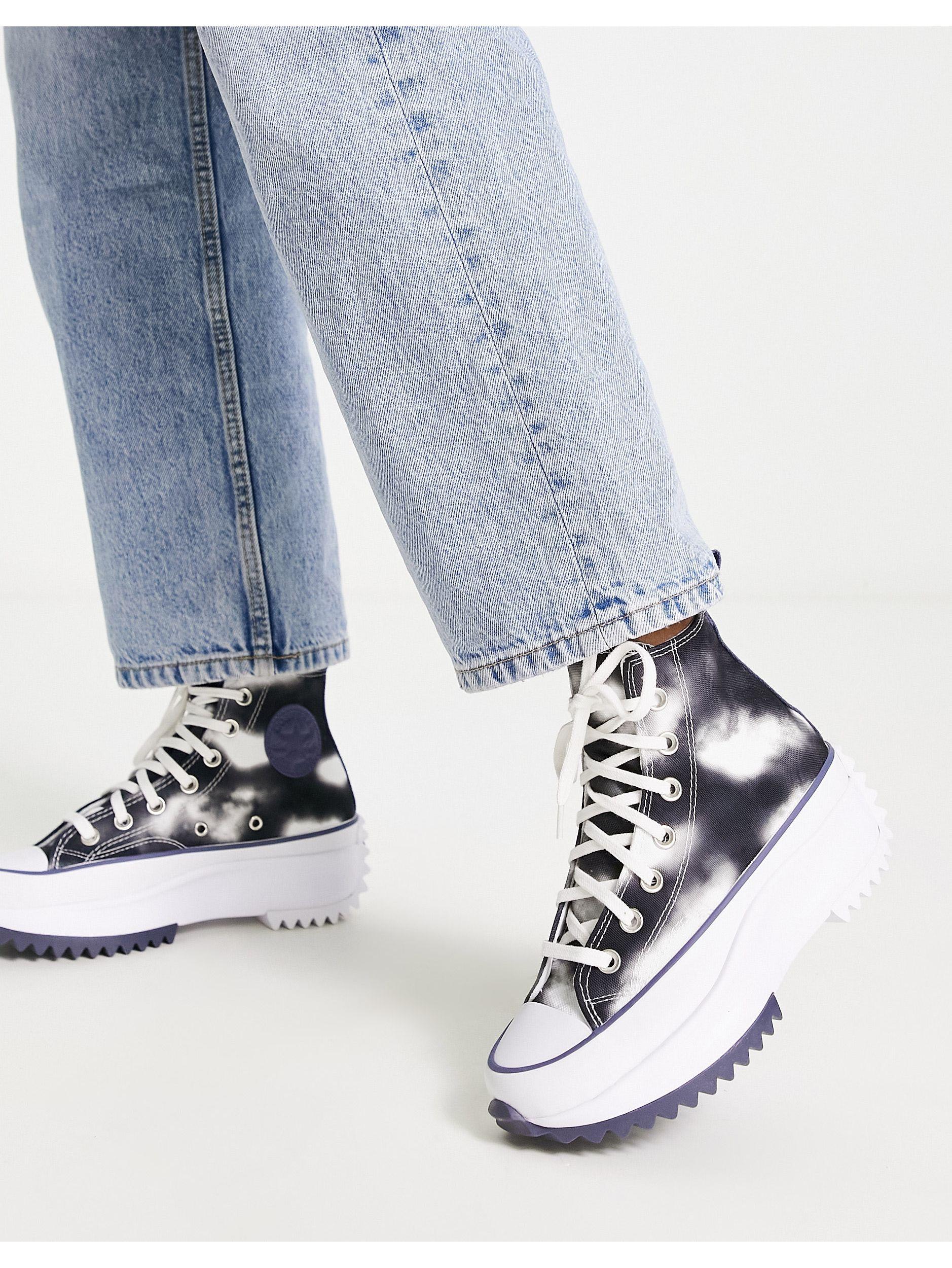 Converse Run Star Hike Hi Cloud Wash Canvas Platform Sneakers in Blue