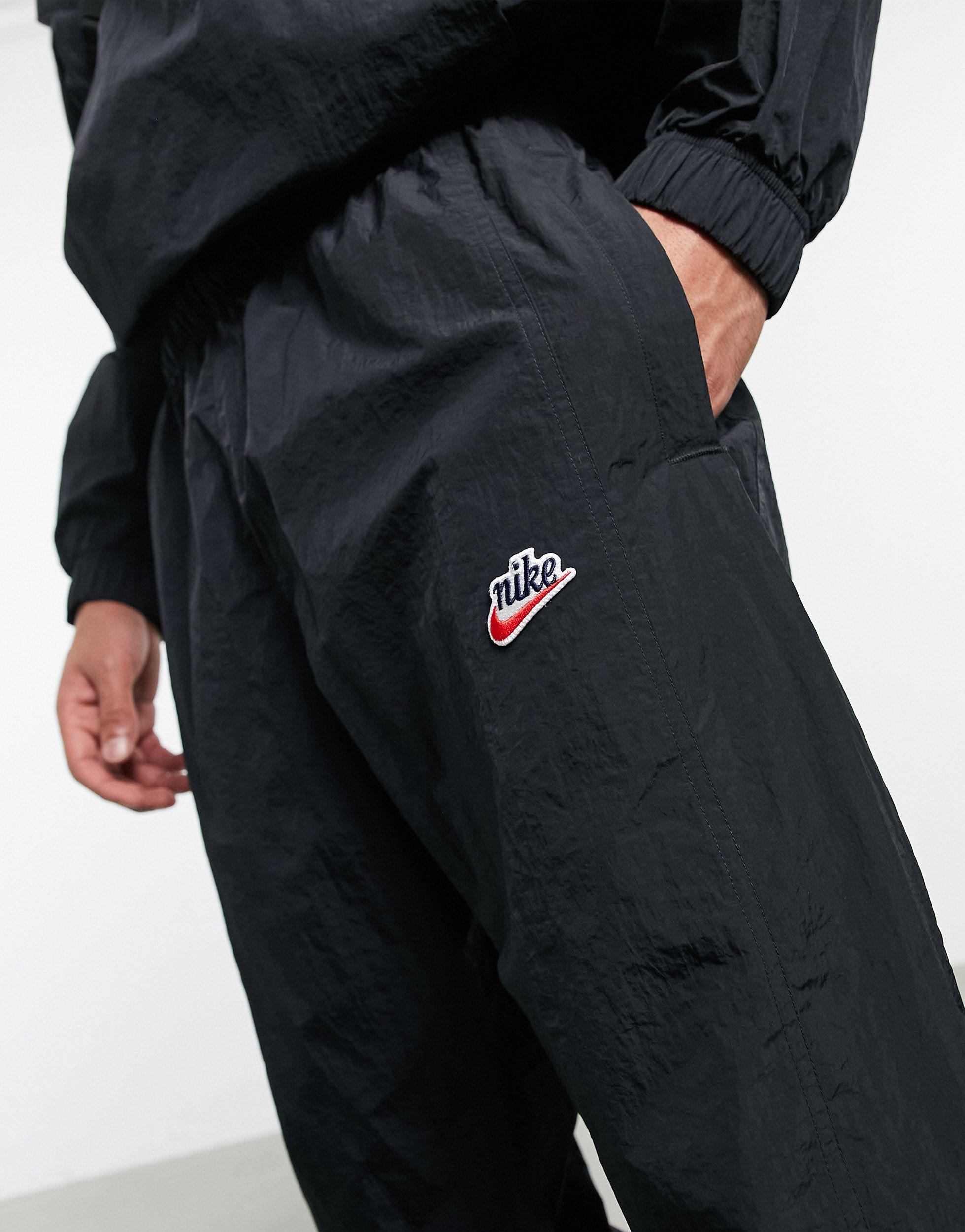 Nike Heritage Essentials Woven Cuffed 