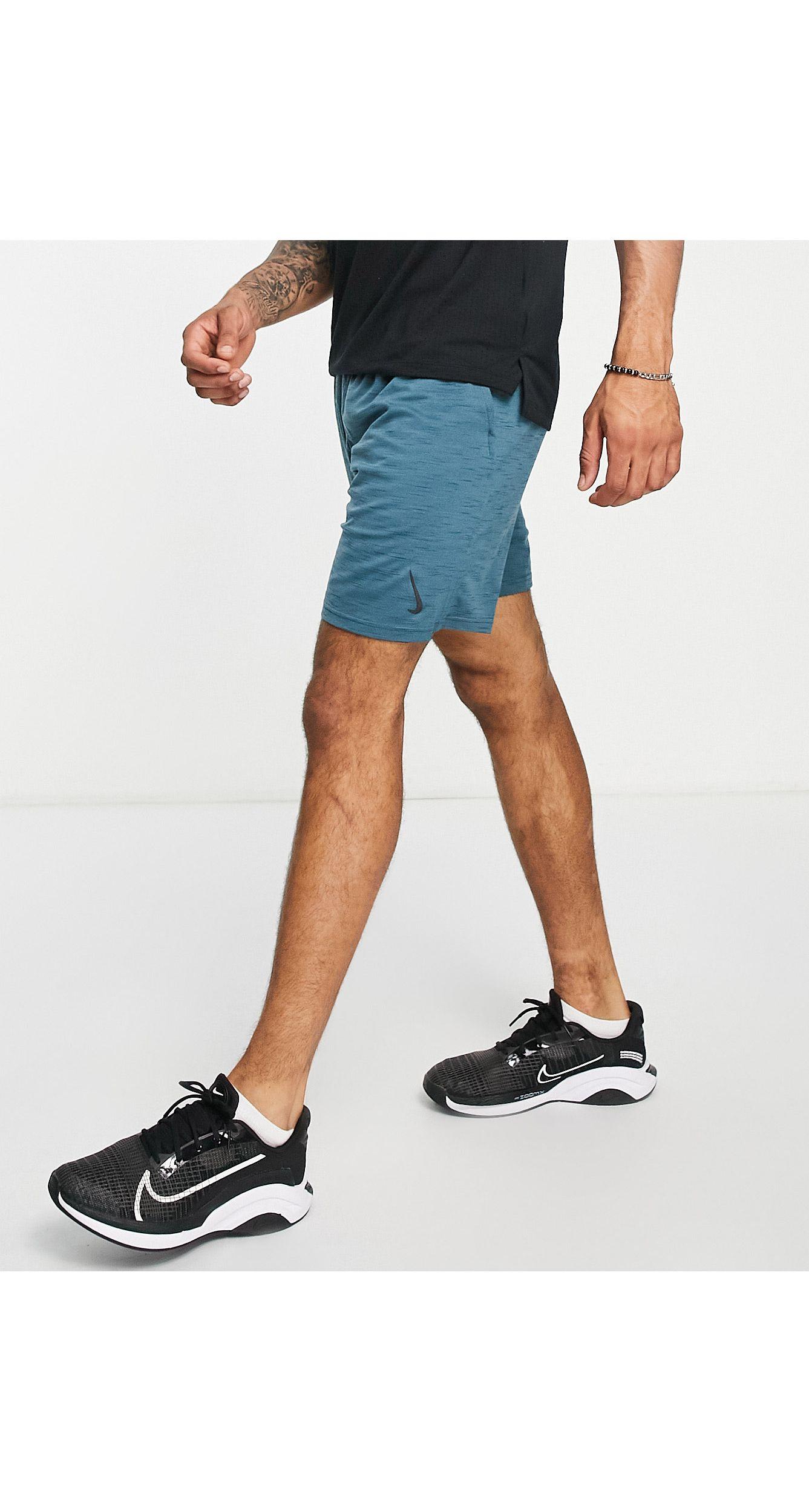 Nike Nike Yoga Dri-fit Shorts in Blue 