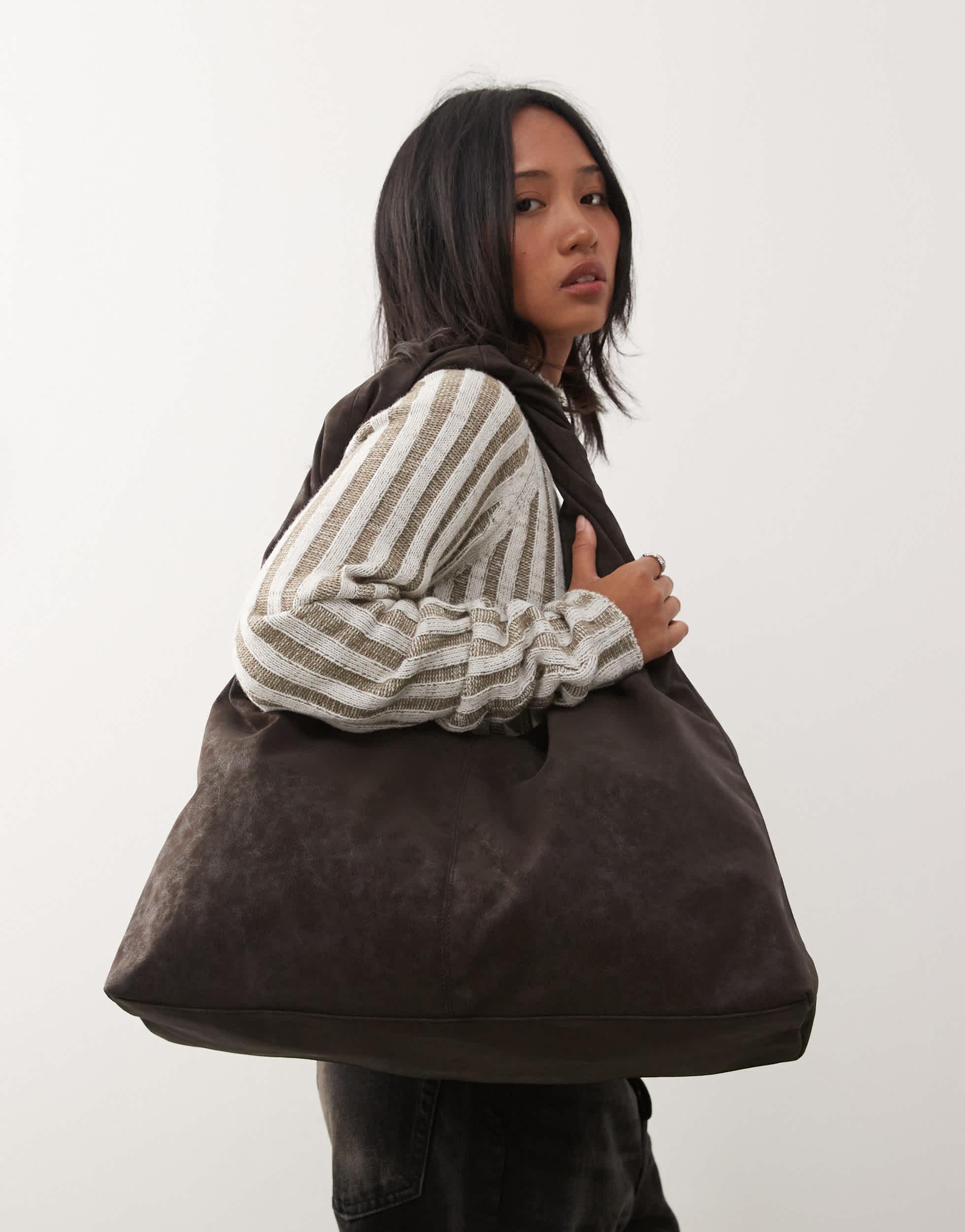 Weekday Shoulder bags for Women | Online Sale up to 58% off