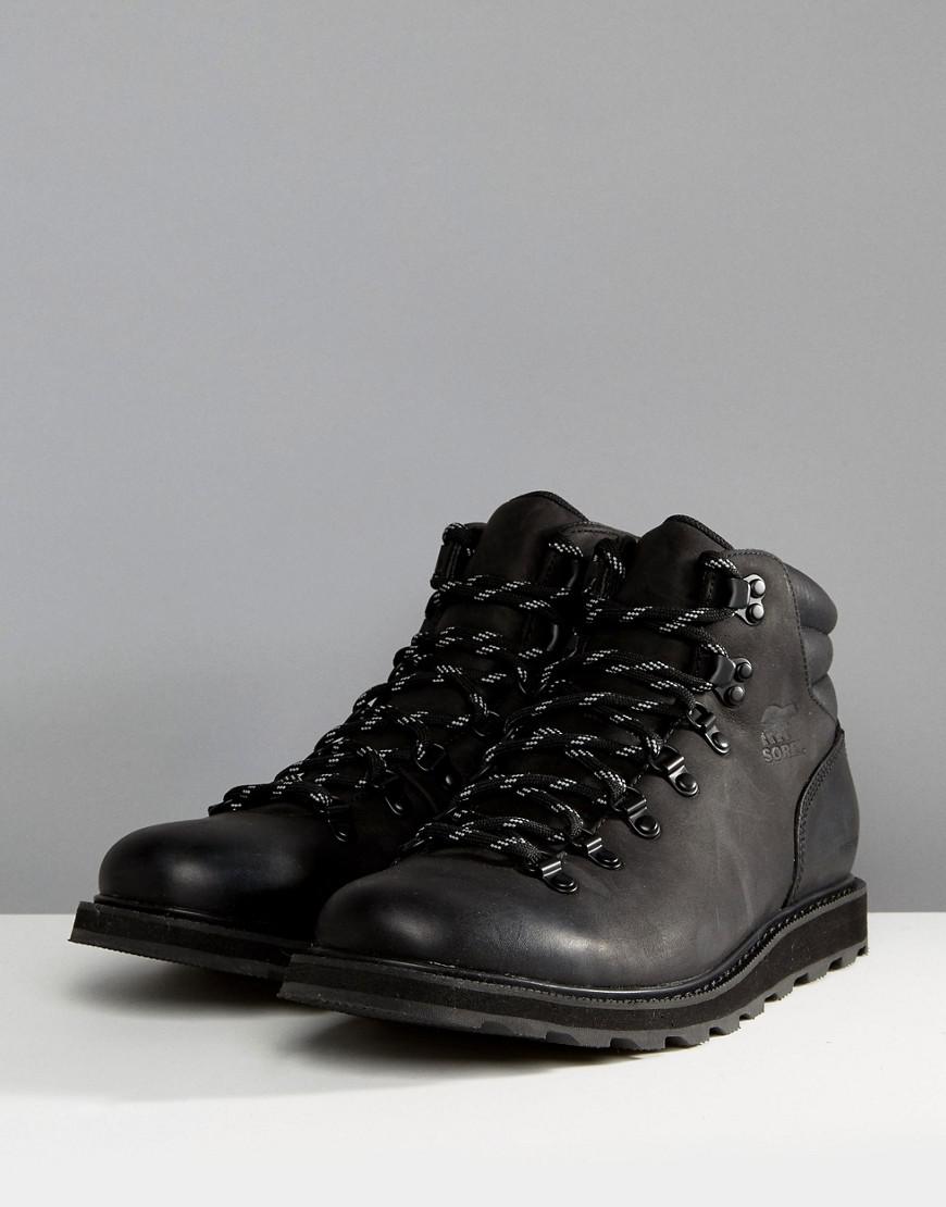 sorel mountain boots