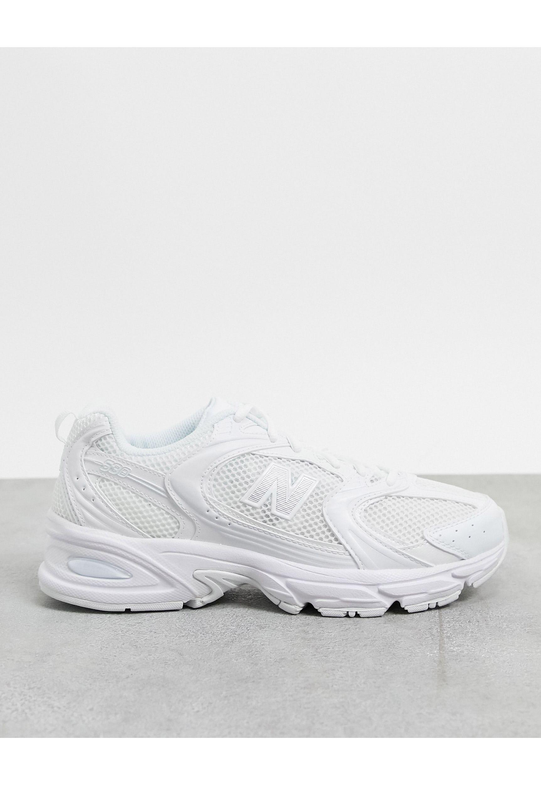 new balance white 530