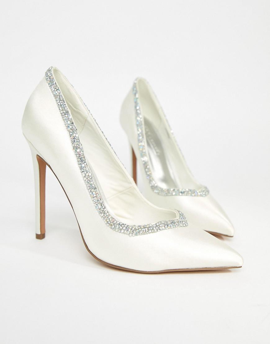 cream court heels