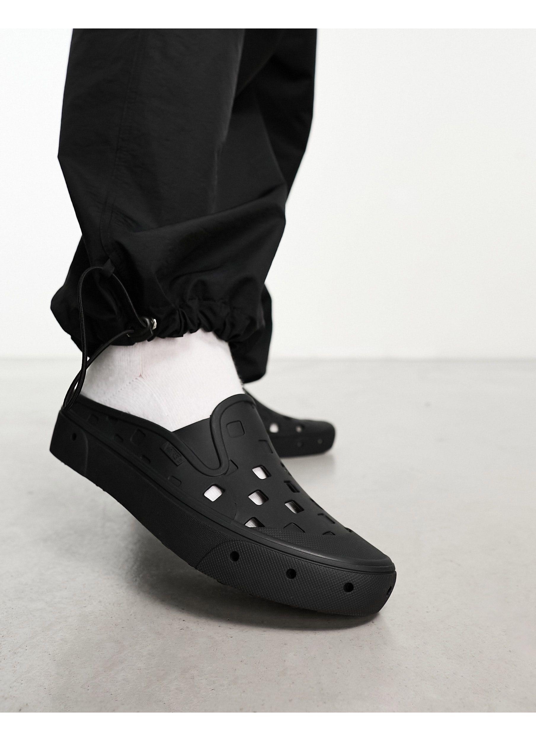 Vans slip clearance on mule mens