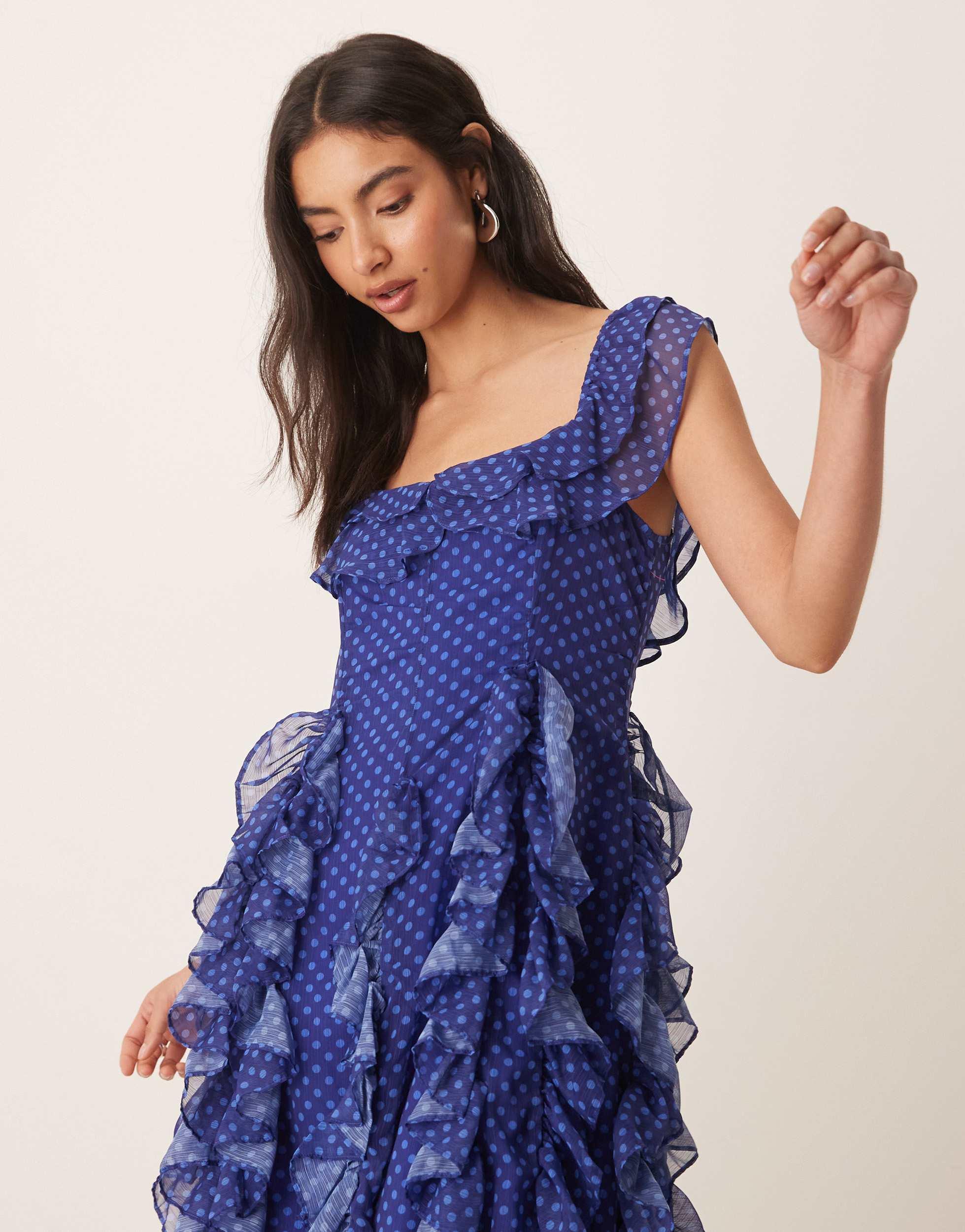 英国発 Sister Jane シスタージェーン Hazel Scallop Maxi Dress Sister Jane HAZEL SCALLOP MAXI DRESS - Vestido de fiesta