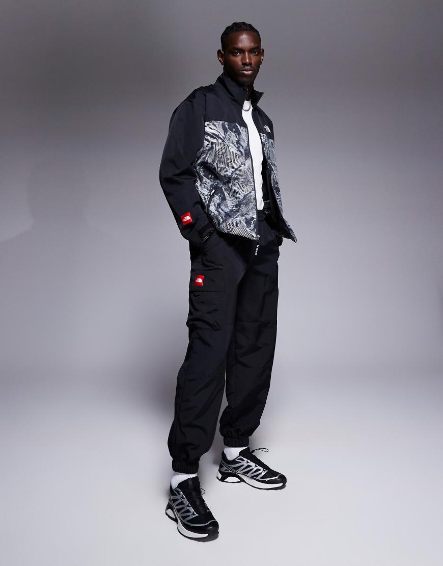 the-north-face-Black-Seven-