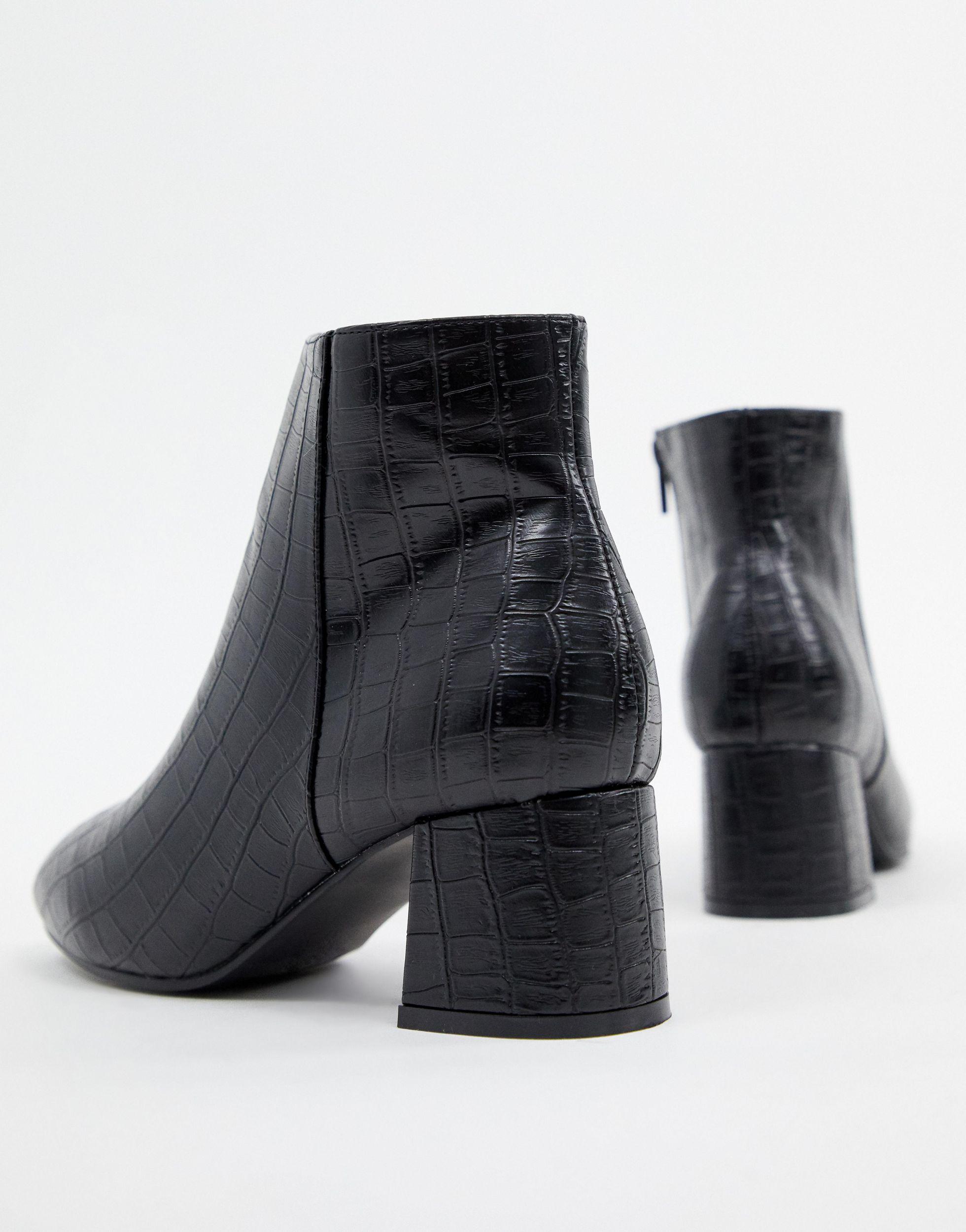 new look lace up flat boots in black croc