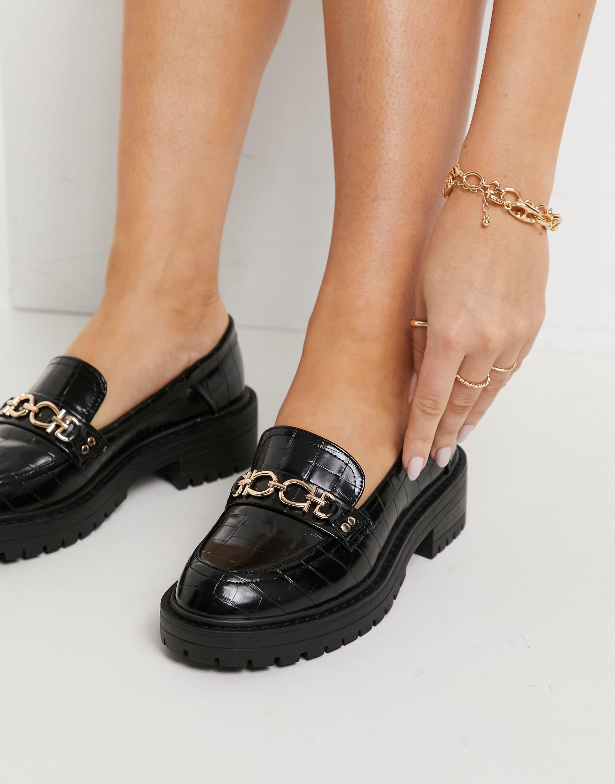 TOPSHOP Luka Chain Loafer in Black | Lyst