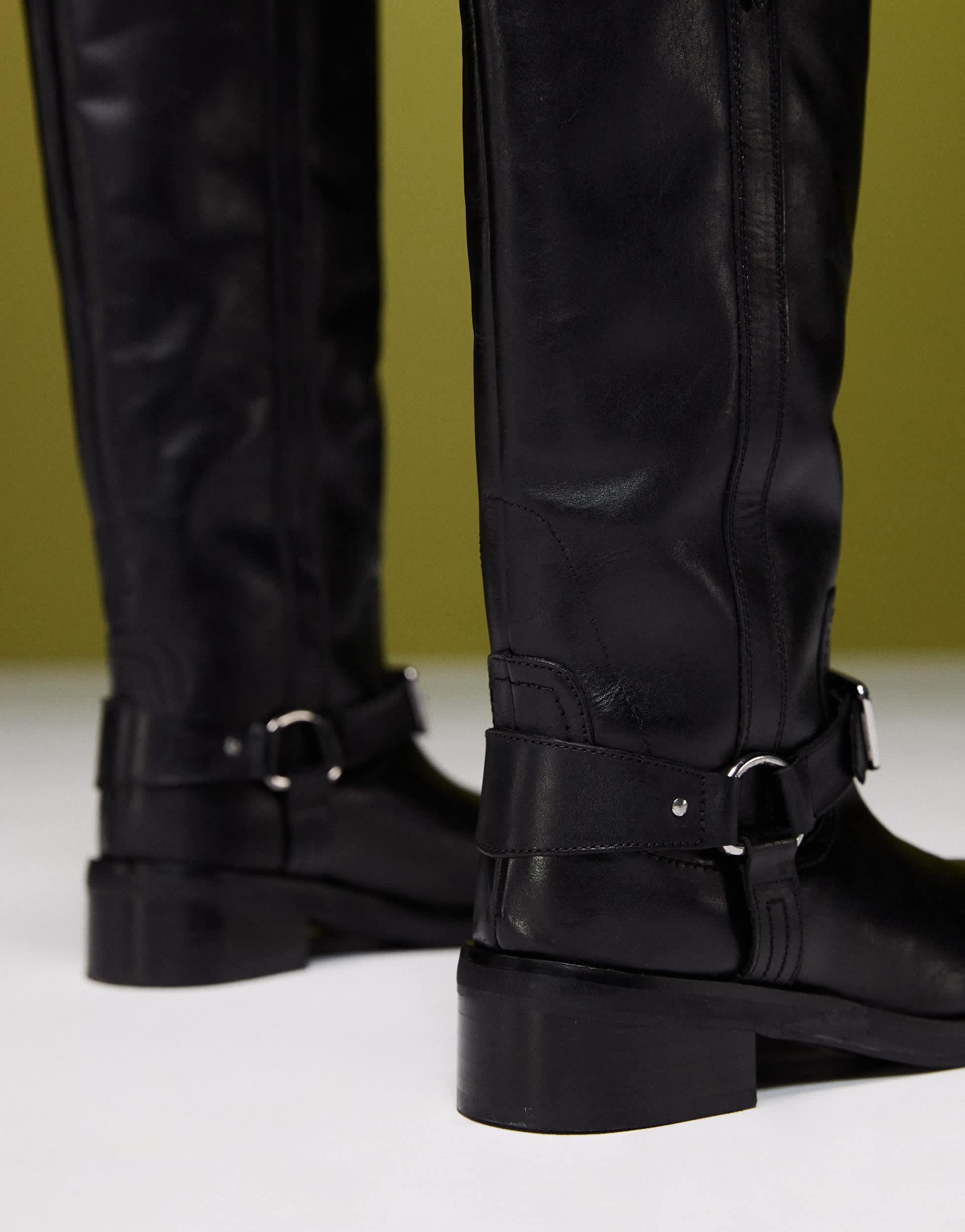 Bottines Noires Look CorÃ©en Femme Cora Bottes Hauteur Genou Style