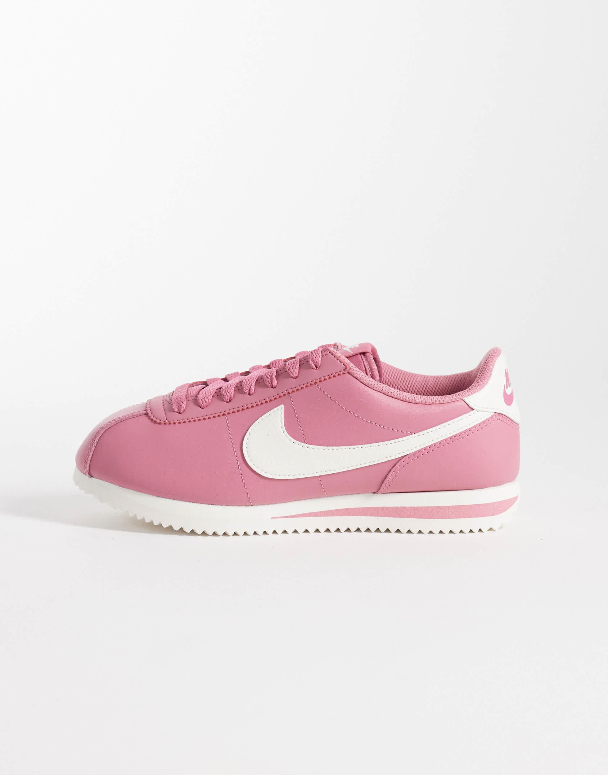 nike classic pink