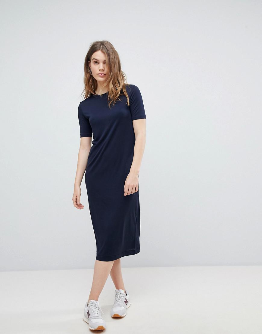 robe droite mi longue