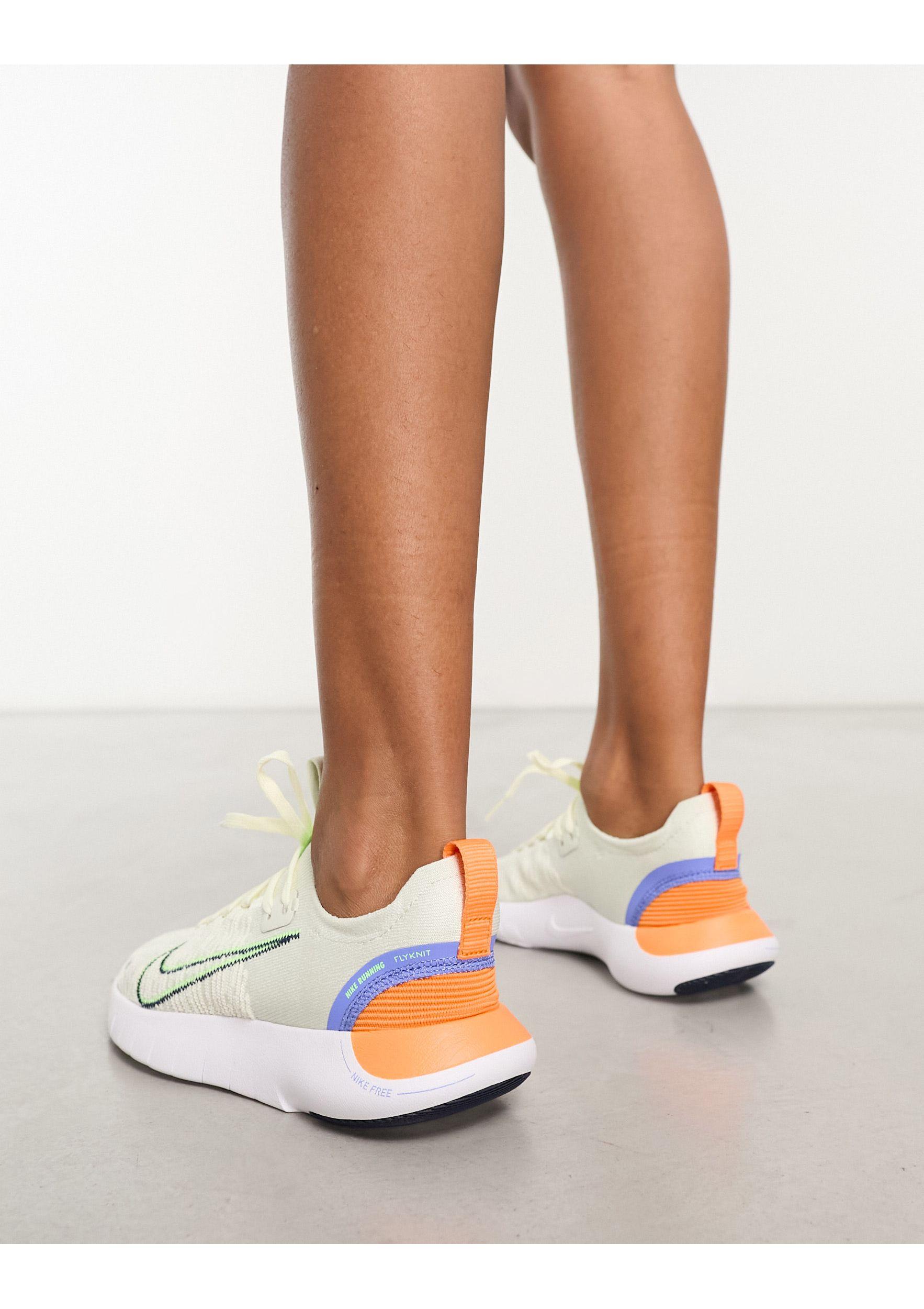 Coral nike free run hot sale
