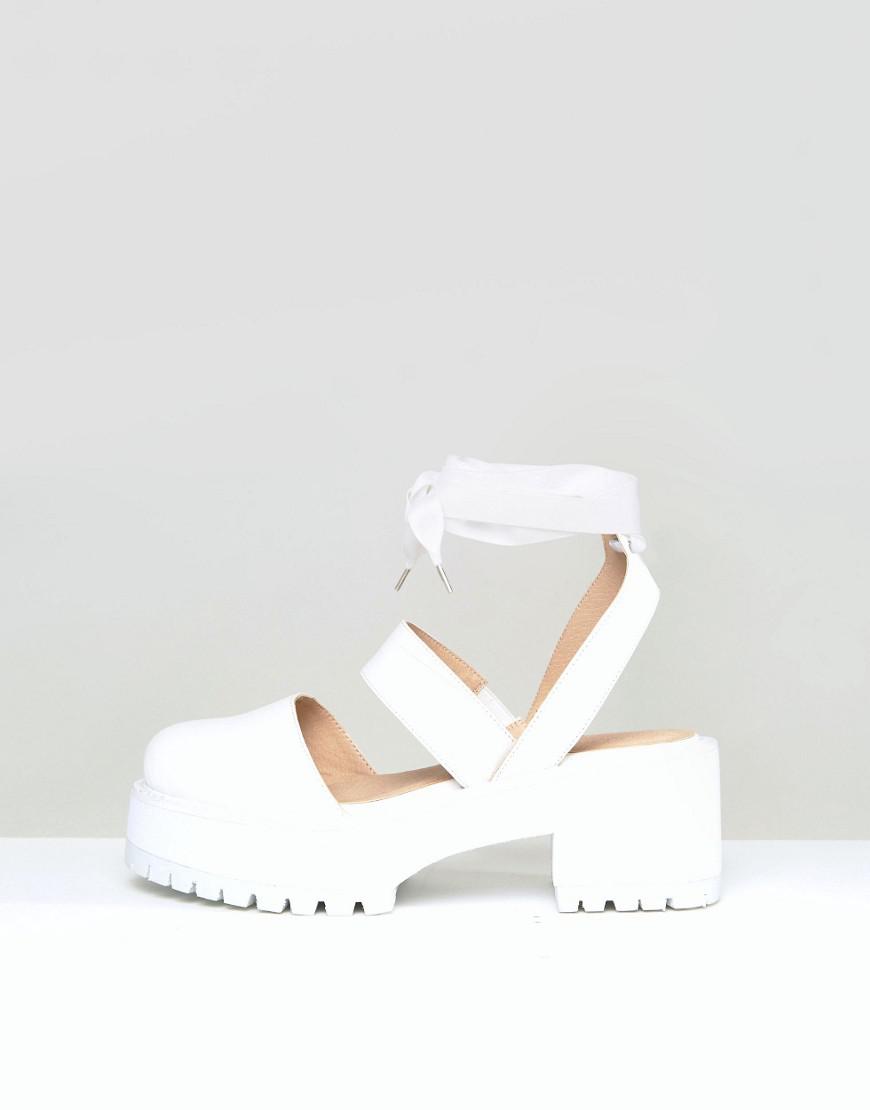 ASOS Oblong Wide Fit Chunky Heels in White - Lyst