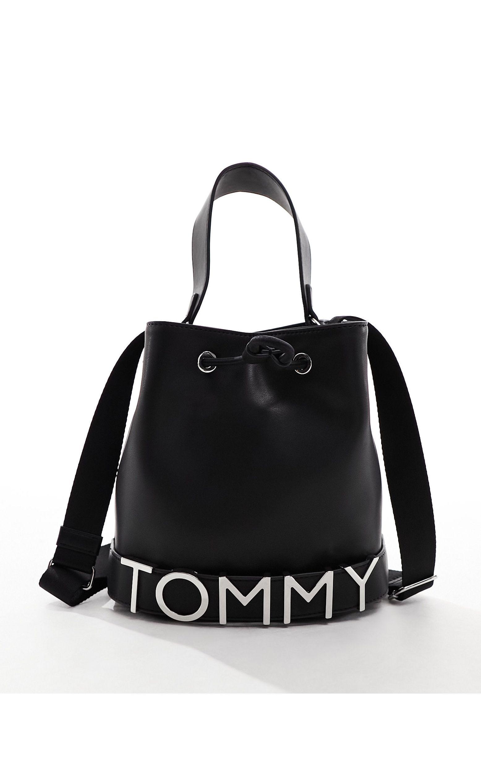 Tommy Hilfiger Bold Bucket Bag in Blue | Lyst