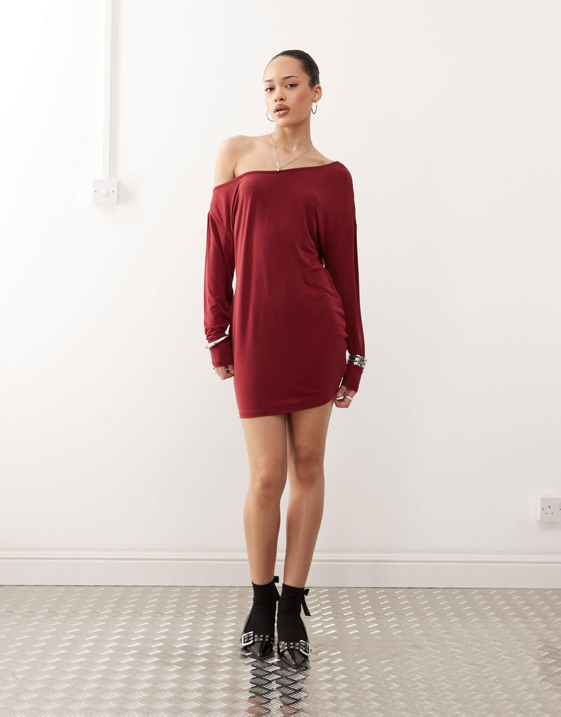 Motel Shelisa Slouchy Mini Dress in Red