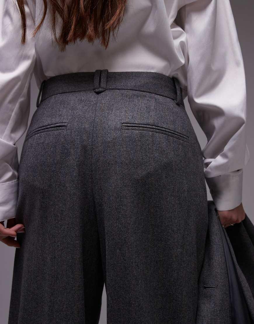 Pantalones Grises Con Raya Diplomática De Tejido Cepillado Efecto