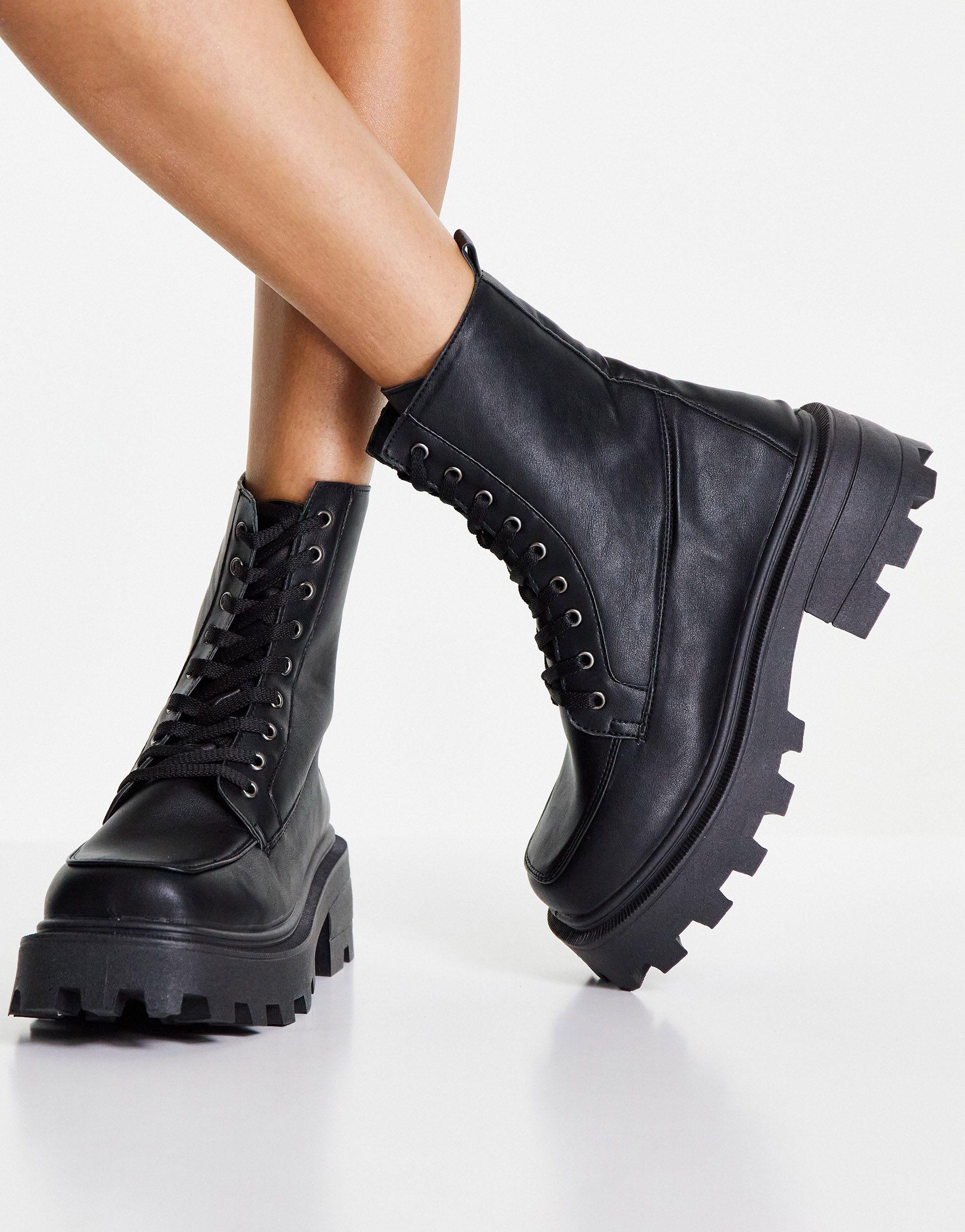 TOPSHOP Kayla Chunky Lace Up Boot in Black | Lyst