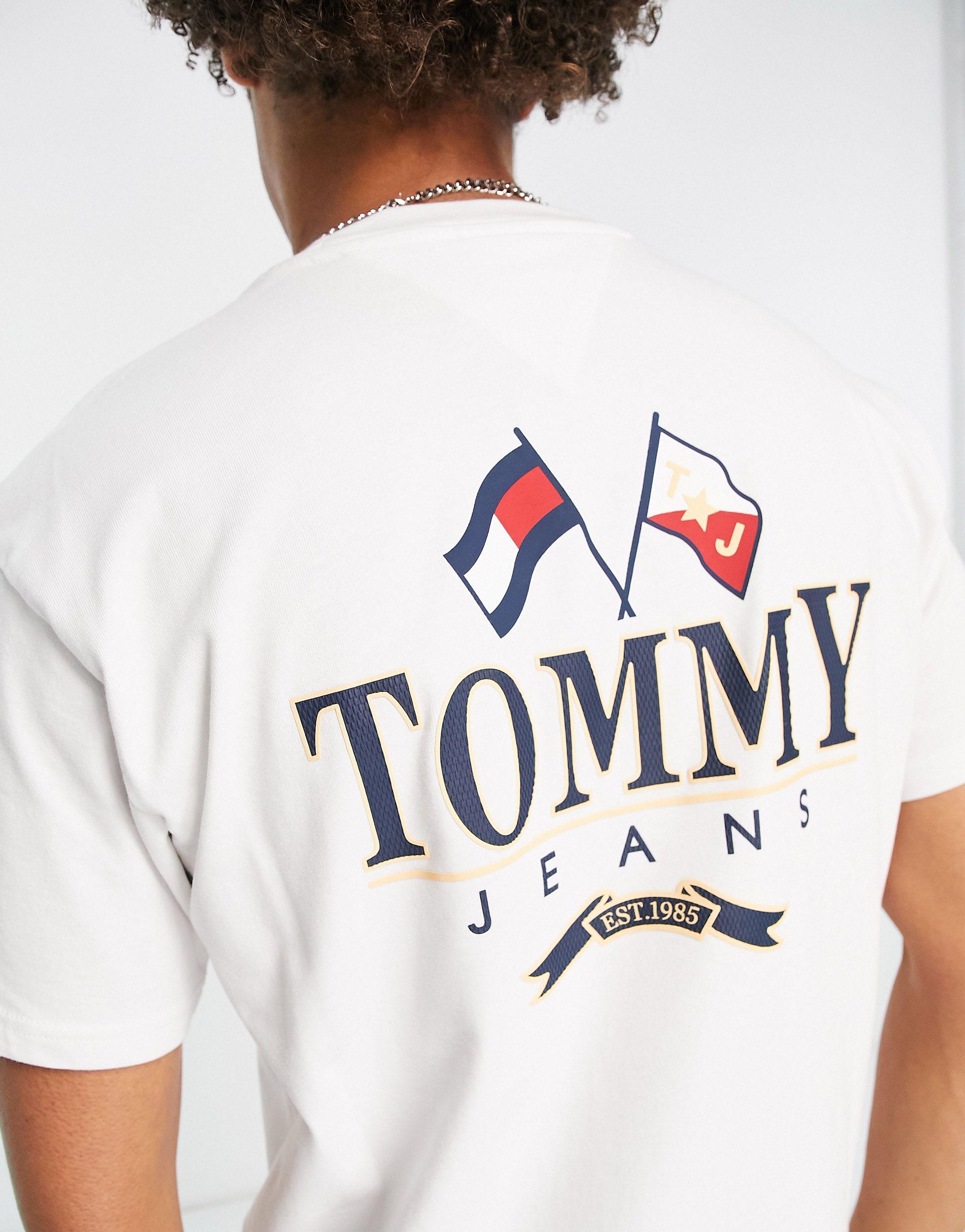 Tommy Hilfiger Relaxed Fit Modern Prep Back Logo T-shirt in White for Men |  Lyst