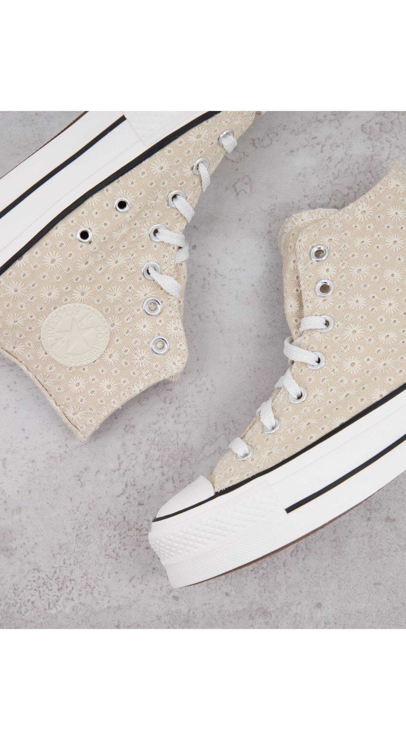 Chuck taylor - baskets à semelle plateforme et détails en broderie anglaise  - beige en Caoutchouc Converse - Lyst