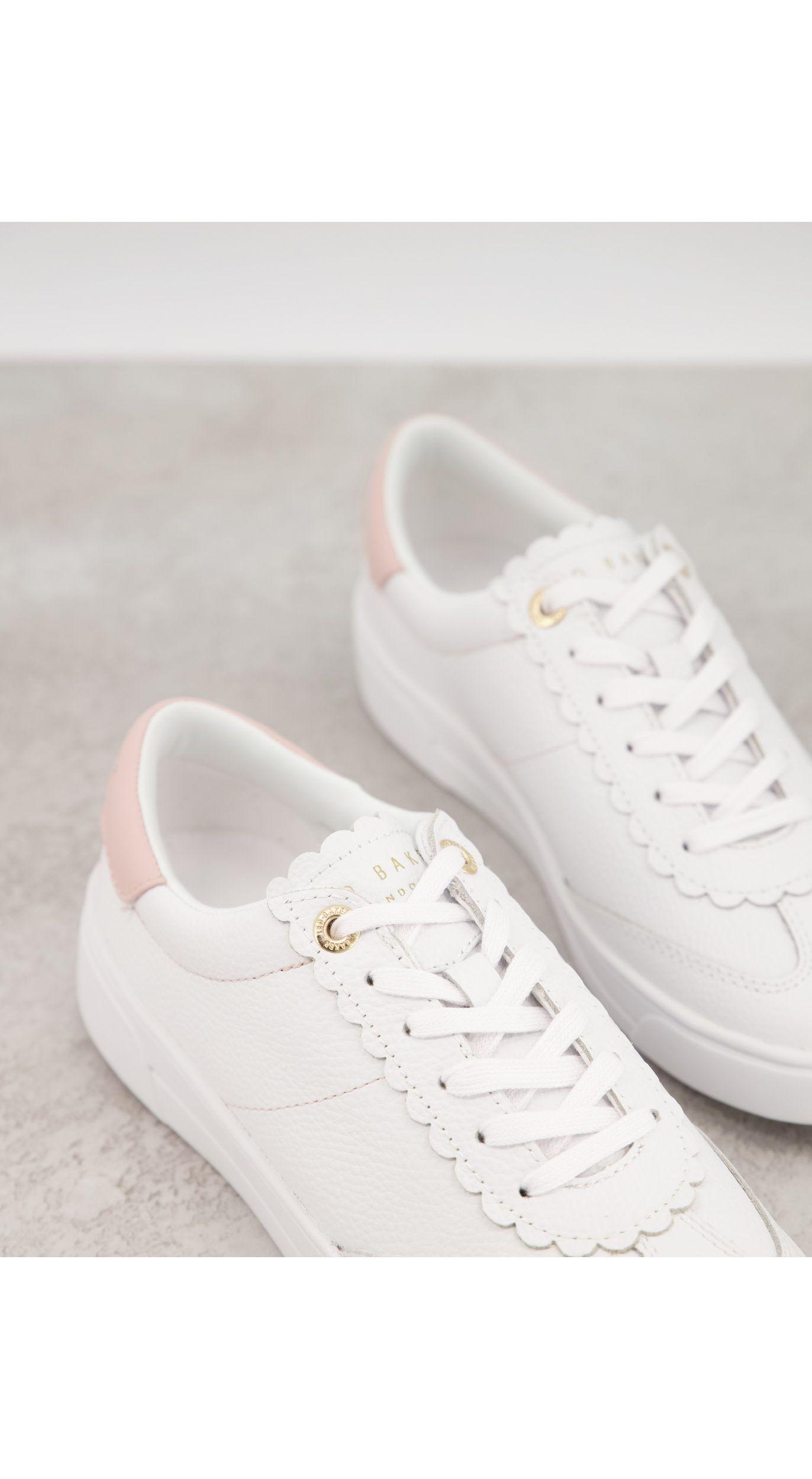 kobe grinch protro 6