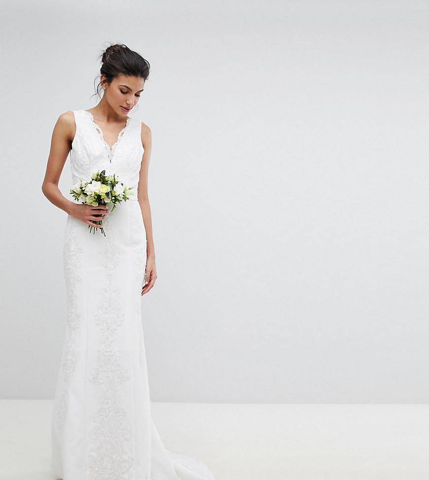 chi chi london bridal premium lace maxi dress with fishtail in white