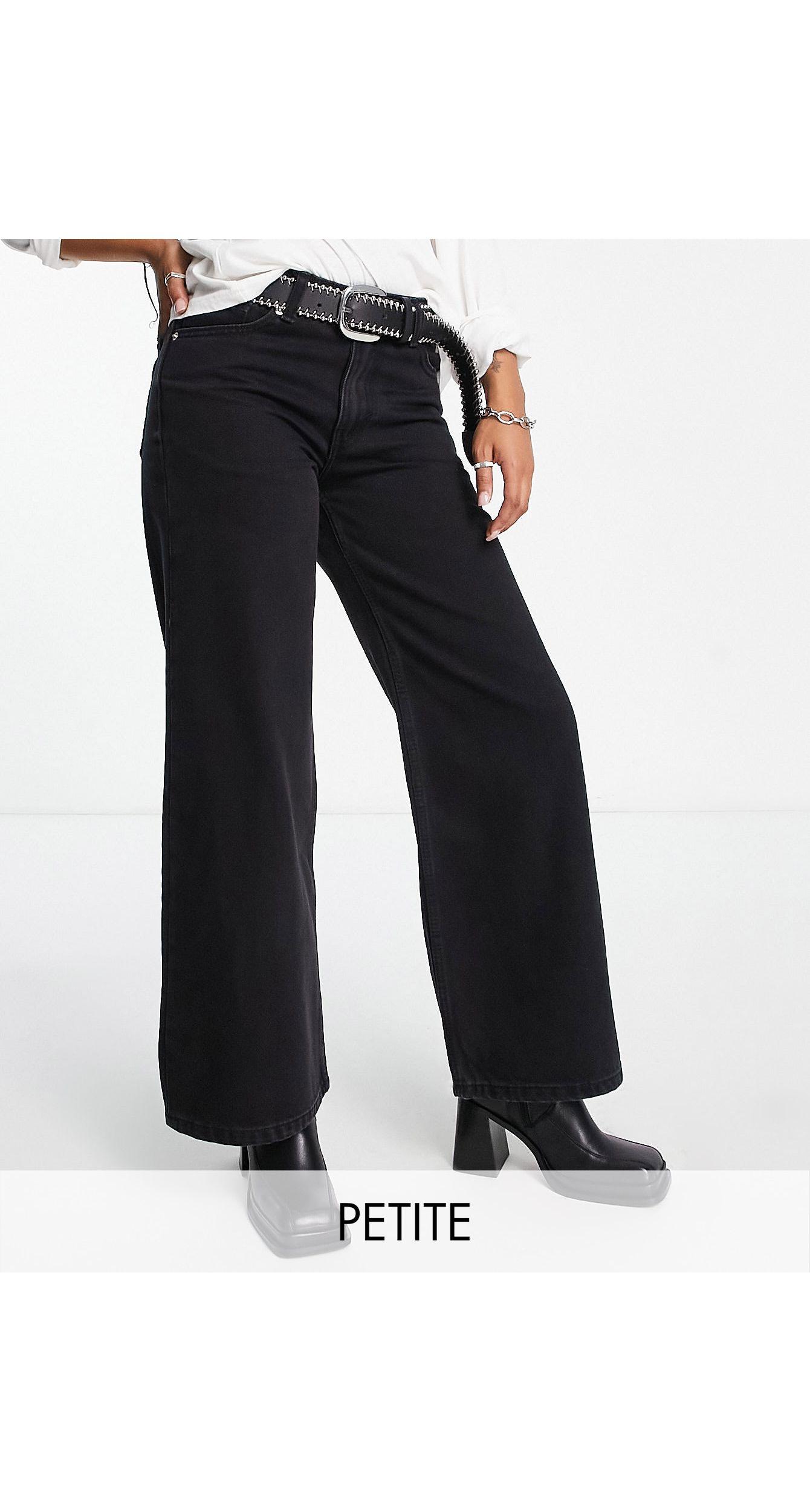 Only Petite Chris Low Rise Wide Leg Jeans in Black | Lyst