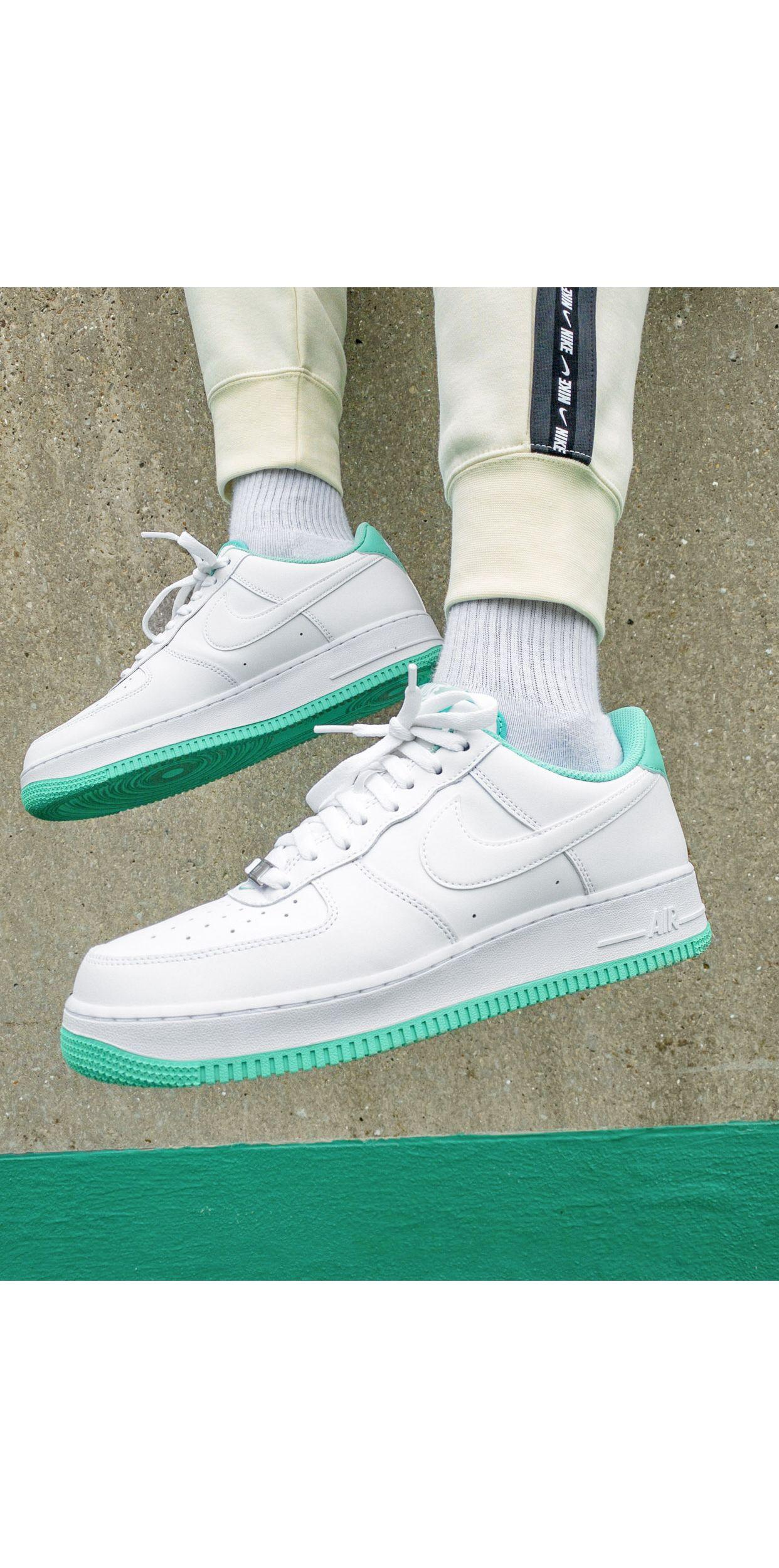 Air force 1 '07 - sneakers bianche e verde menta chiaro da Uomo di Nike in  Verde | Lyst