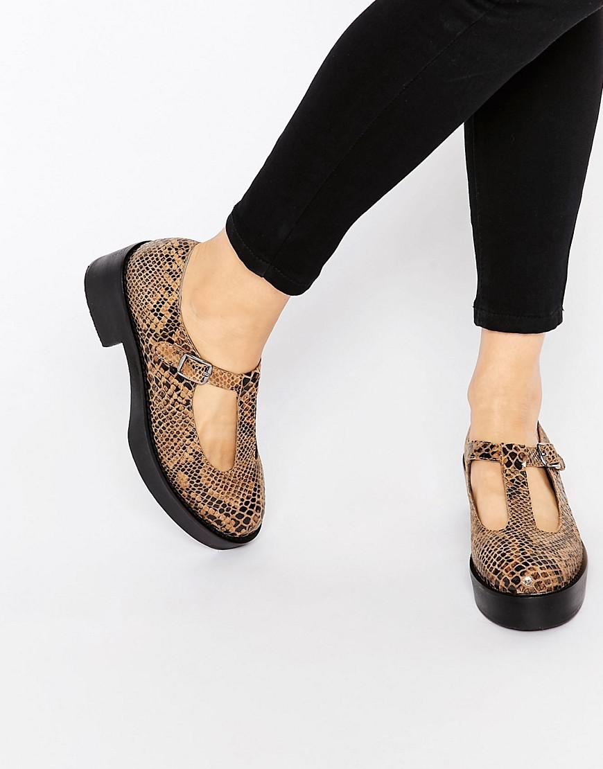 amazon womens slippers size 11