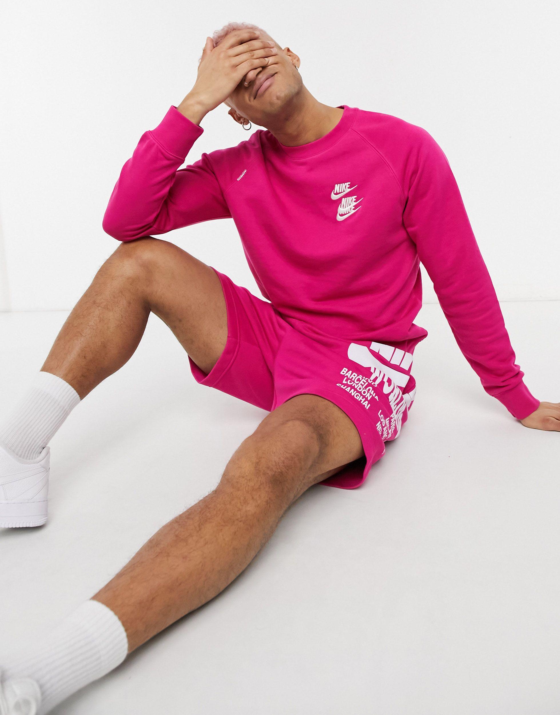 Nike World Tour Pack Graphic Crew Neck Sweatshirt in Pink for Men | Lyst