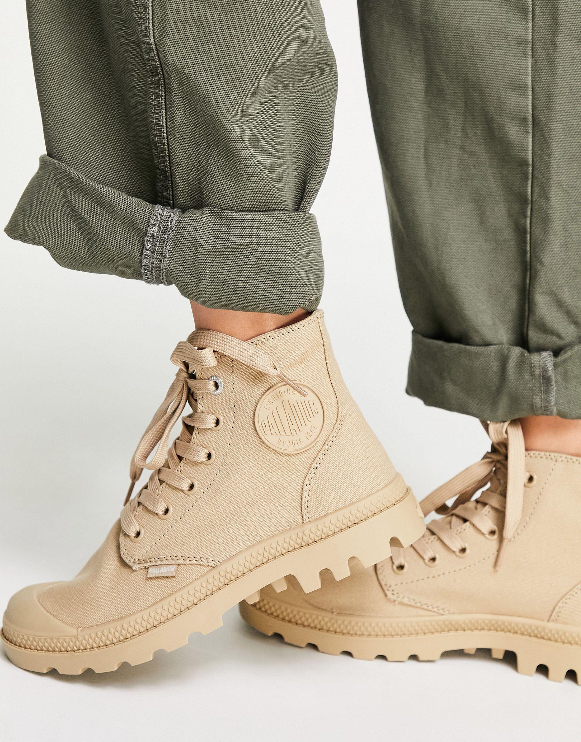 Botines color arena con cordones pampa Palladium de Caucho | Lyst
