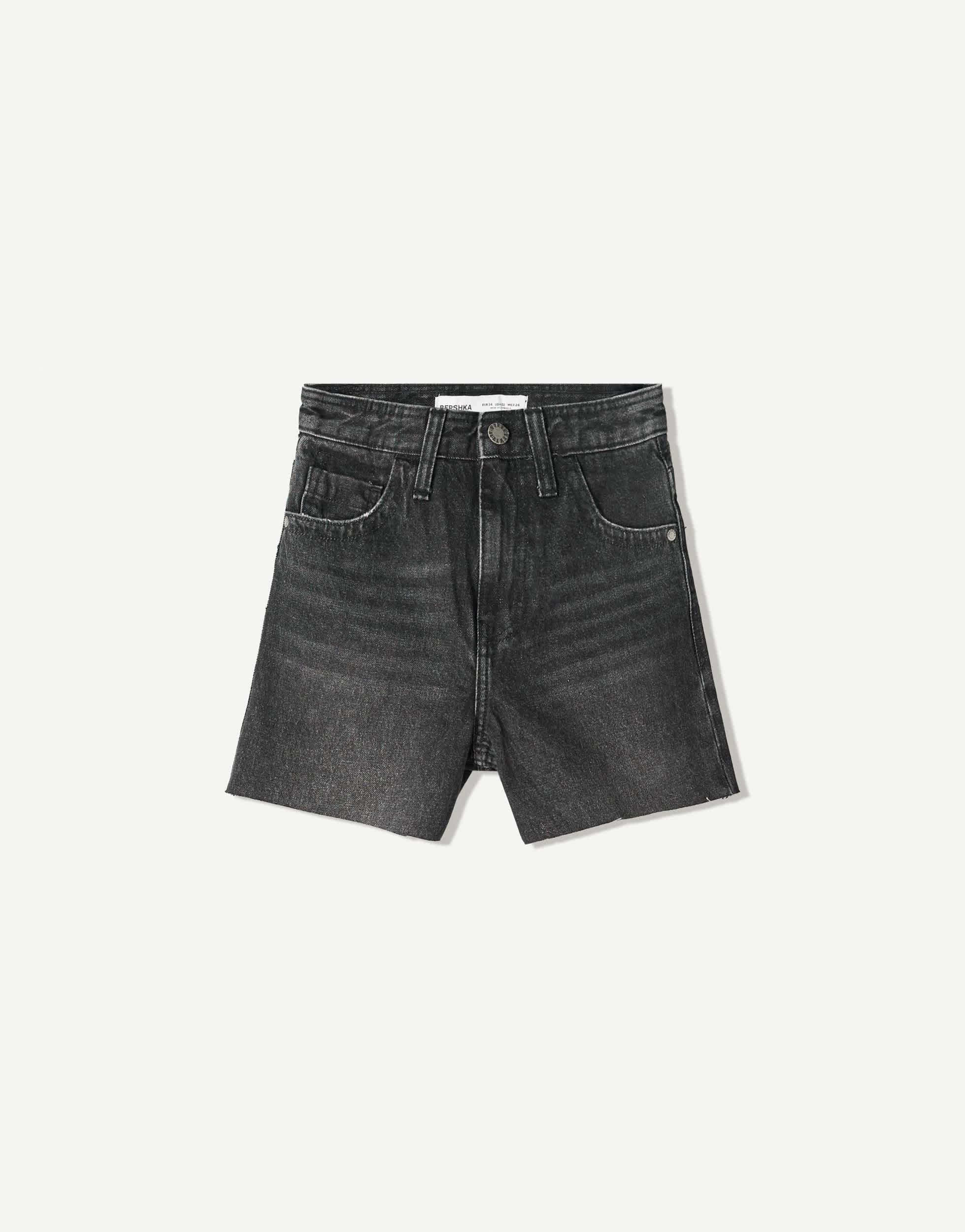 Short Bershka Femme Taille 8 (26 Pouces) En Coton Noir - Style Hot Pants, Boutonné - Bon état