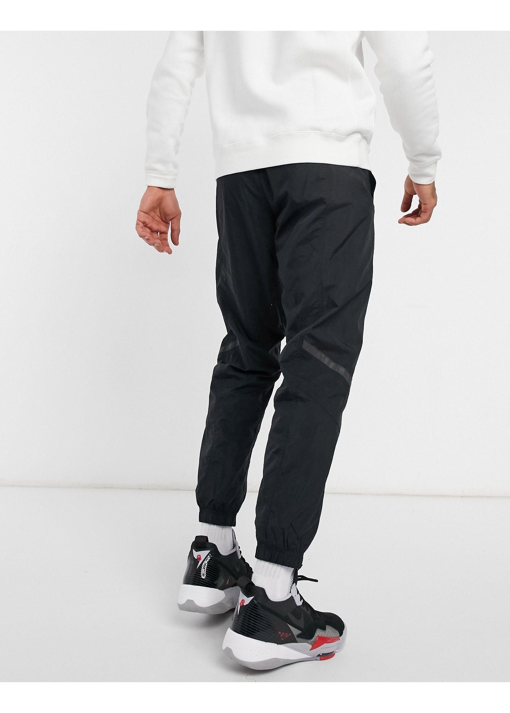 Nike Heritage Essentials Windrunner 