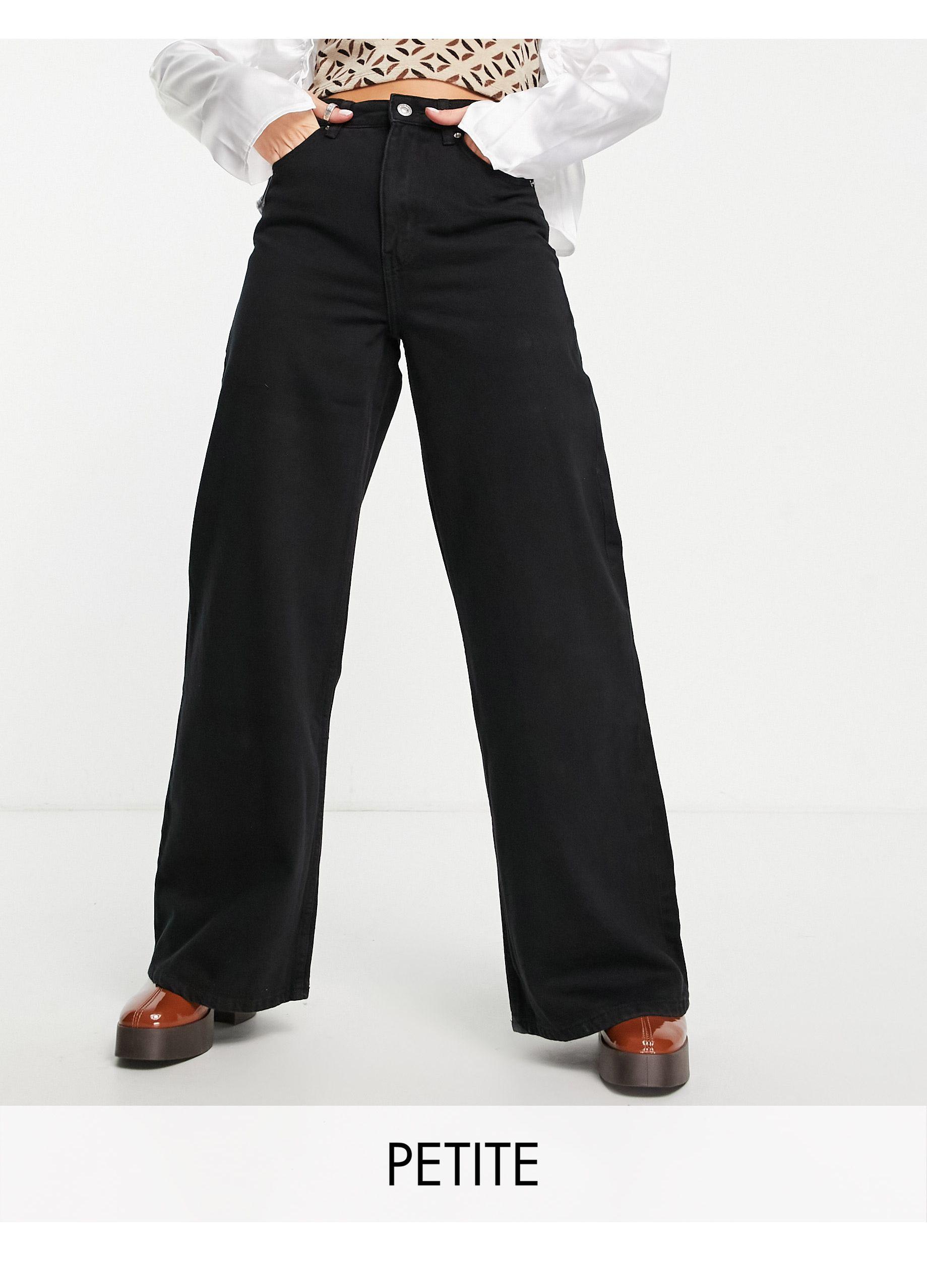 Petite Super Wide Leg Jean in Black 