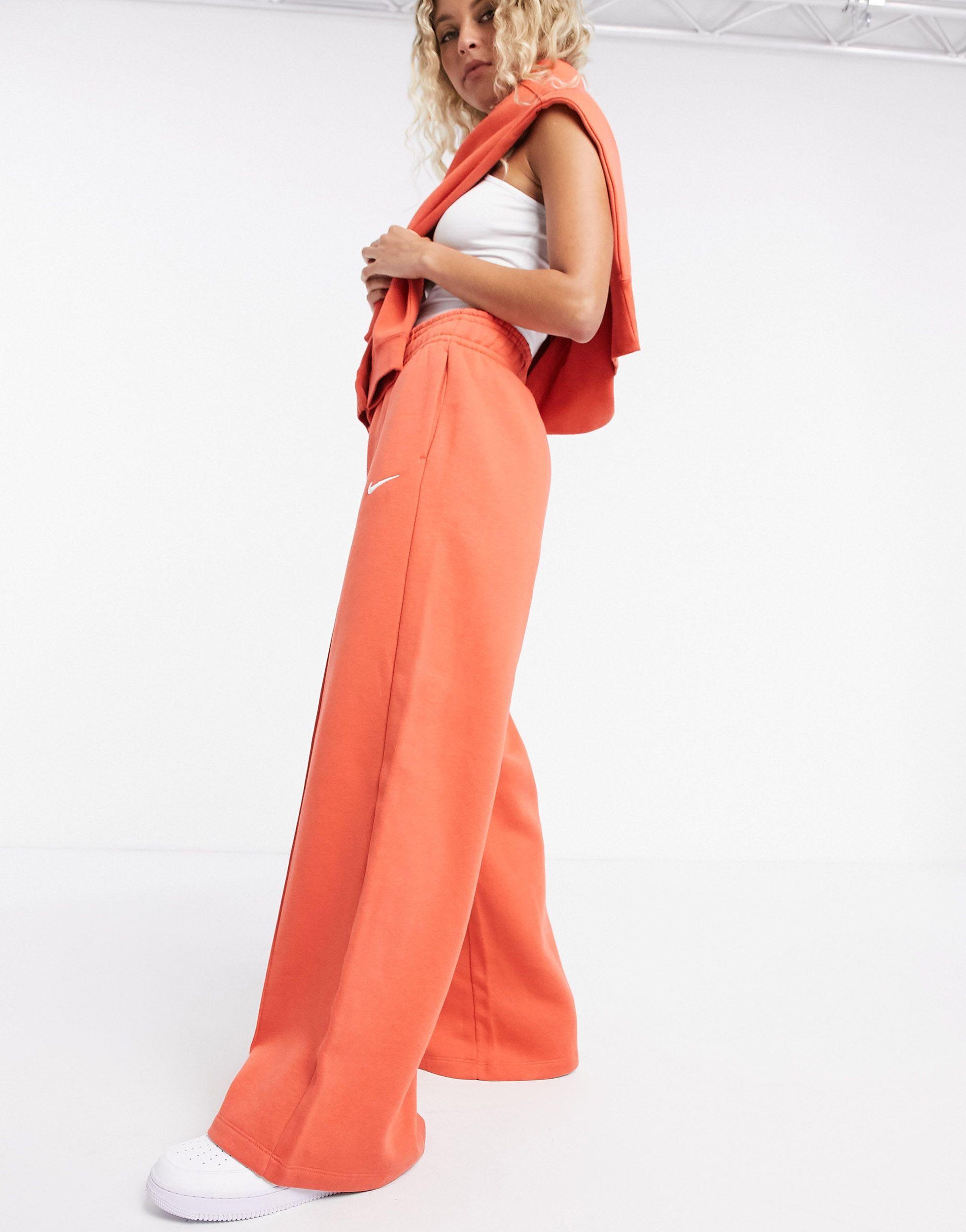 Nike Mini Swoosh High Waisted Wide Leg 