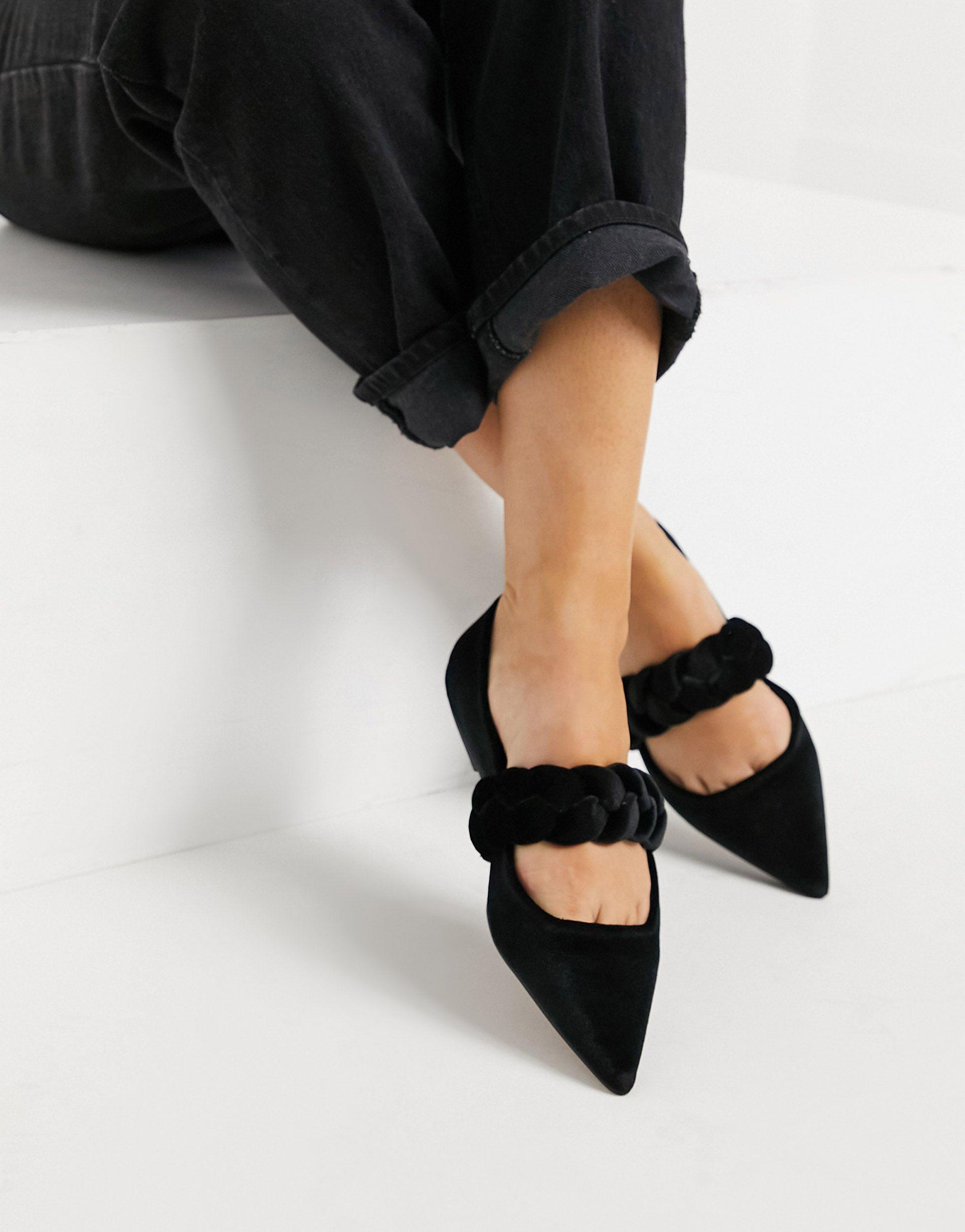 Velvet hotsell pointed flats
