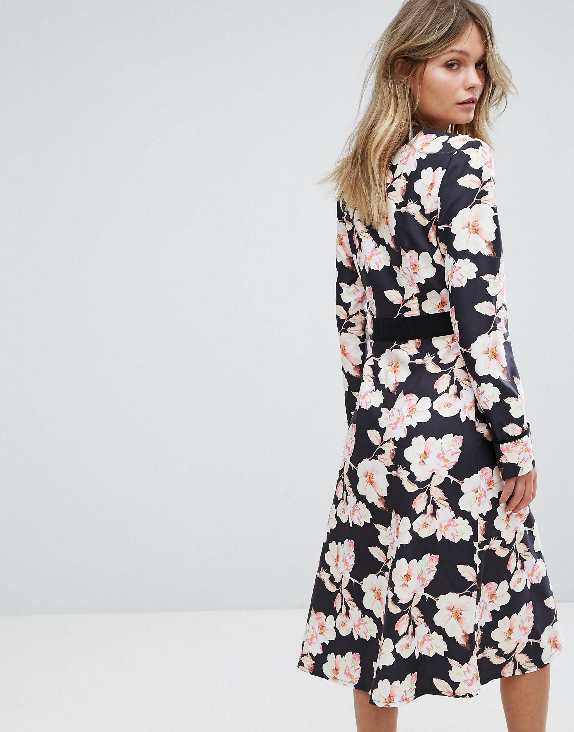 liquorish wrap dress